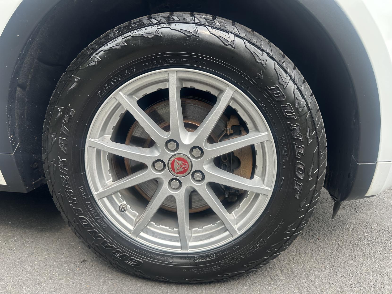 Jaguar E-PACE 2.0 D150 R-Dynamic SUV 5dr Diesel Manual Euro 6 (s/s) (150 ps)
