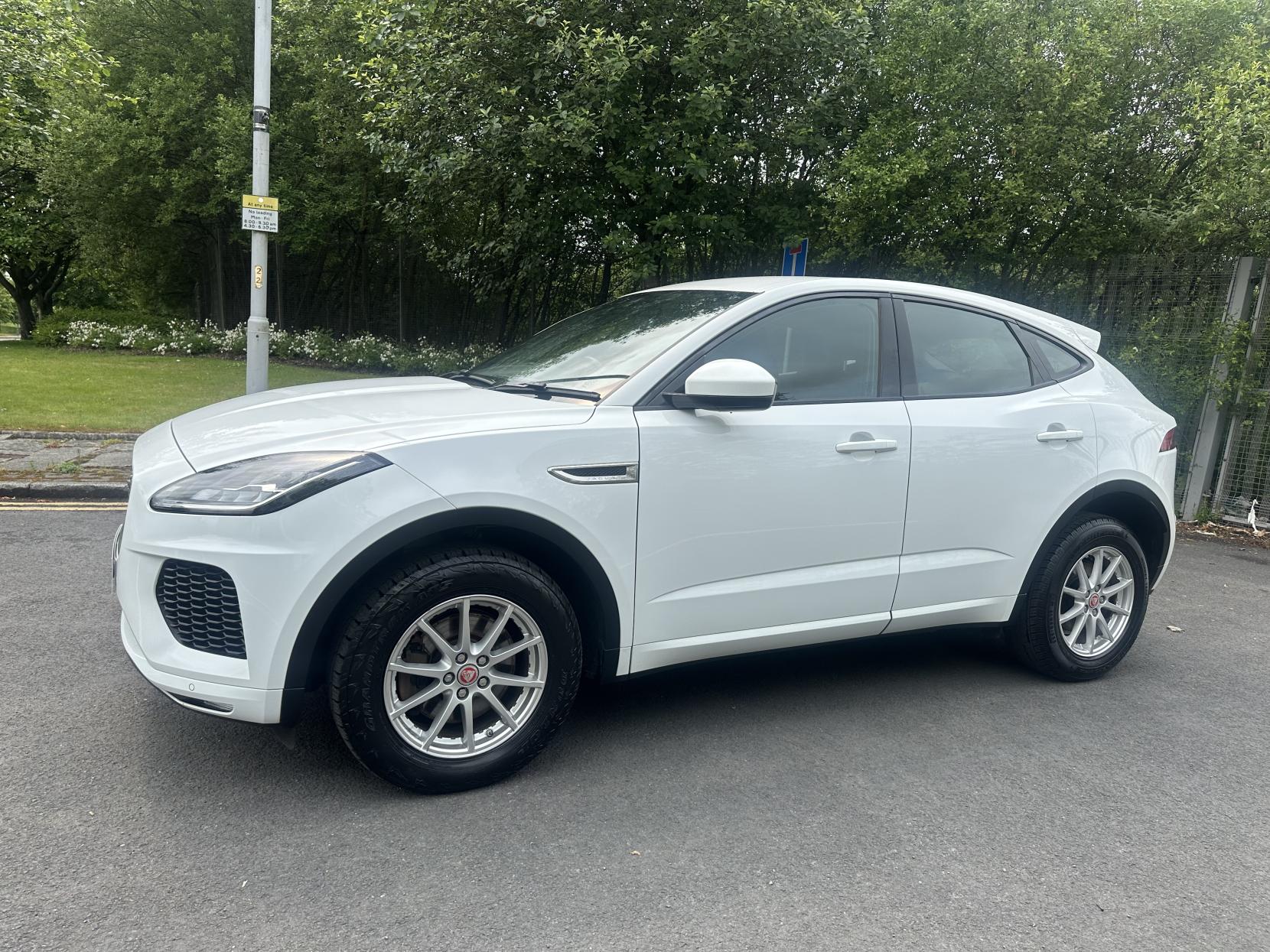 Jaguar E-PACE 2.0 D150 R-Dynamic SUV 5dr Diesel Manual Euro 6 (s/s) (150 ps)