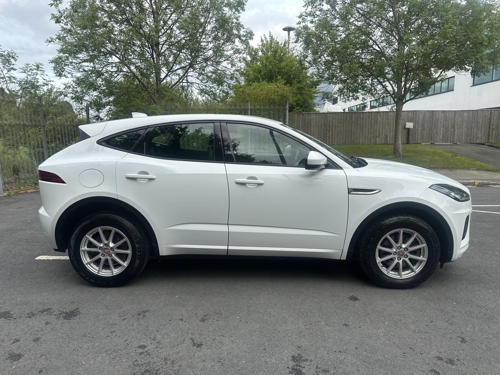 Jaguar E-PACE 2.0 D150 R-Dynamic SUV 5dr Diesel Manual Euro 6 (s/s) (150 ps)