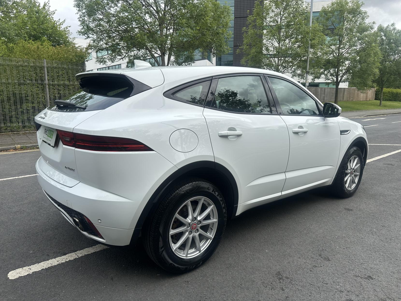 Jaguar E-PACE 2.0 D150 R-Dynamic SUV 5dr Diesel Manual Euro 6 (s/s) (150 ps)