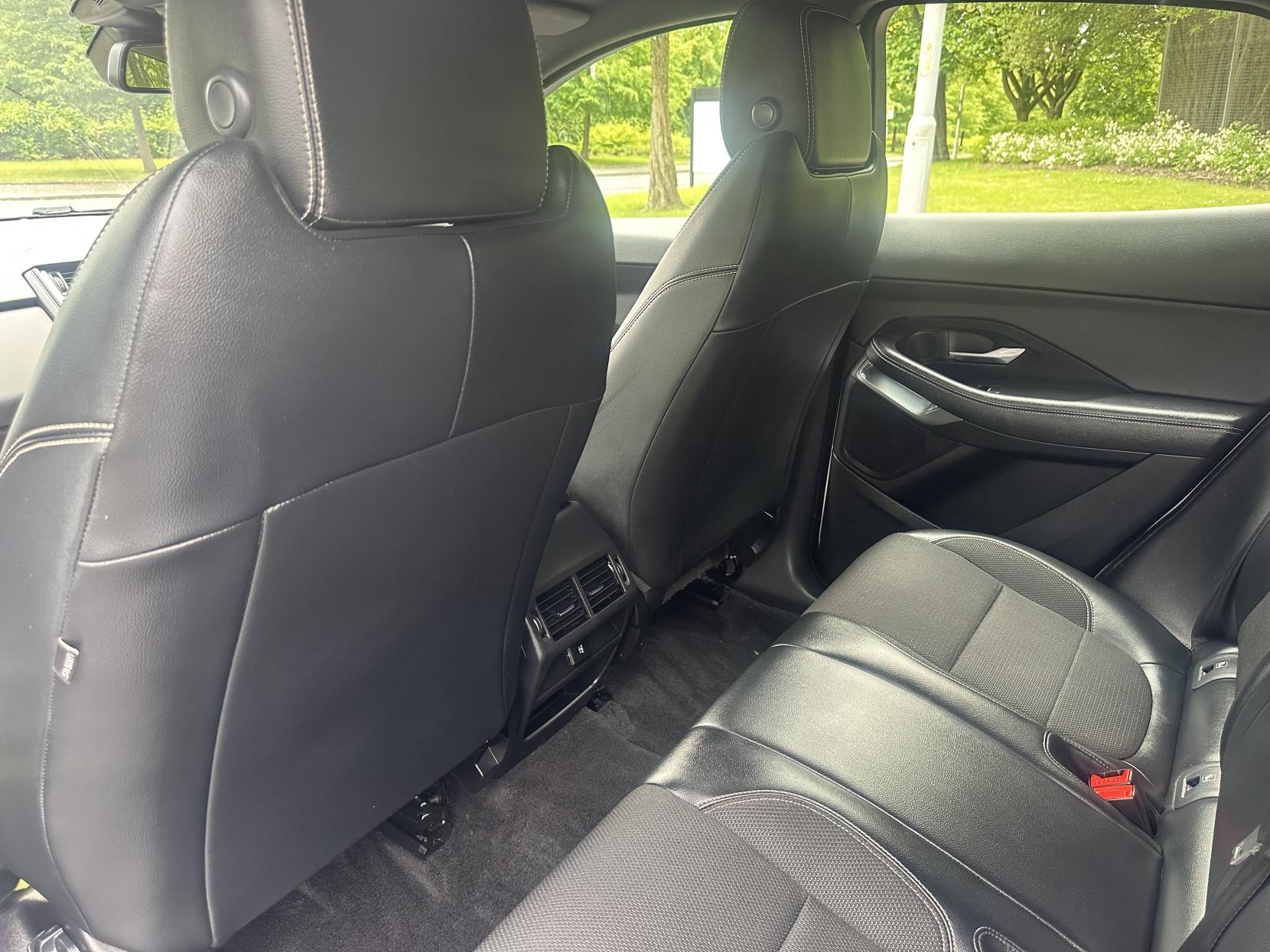 Jaguar E-PACE 2.0 D150 R-Dynamic SUV 5dr Diesel Manual Euro 6 (s/s) (150 ps)
