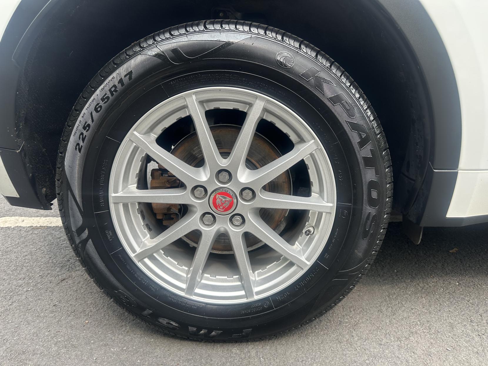Jaguar E-PACE 2.0 D150 R-Dynamic SUV 5dr Diesel Manual Euro 6 (s/s) (150 ps)