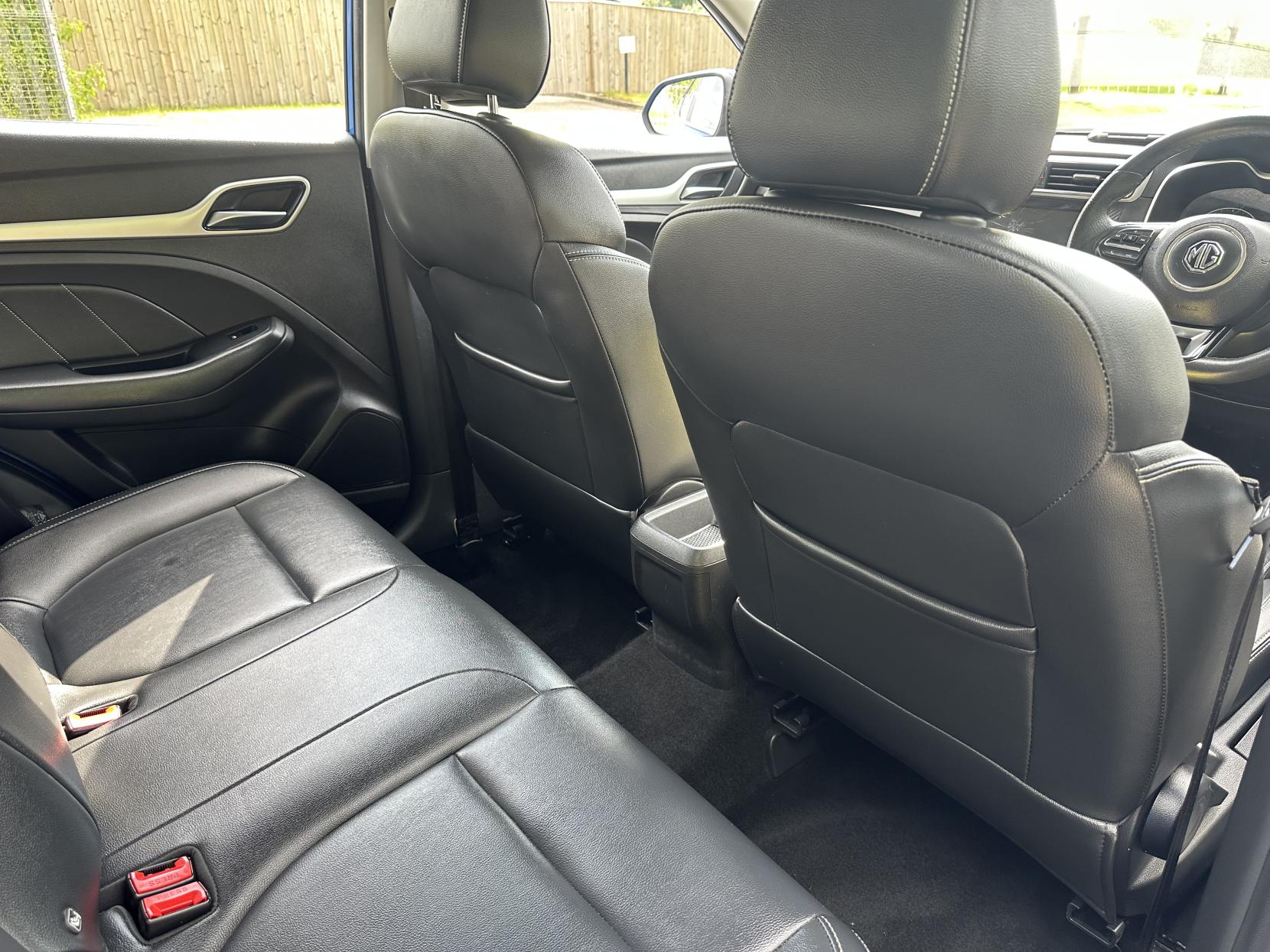 MG MG ZS 1.0 T-GDI Exclusive SUV 5dr Petrol Auto Euro 6 (111 ps)