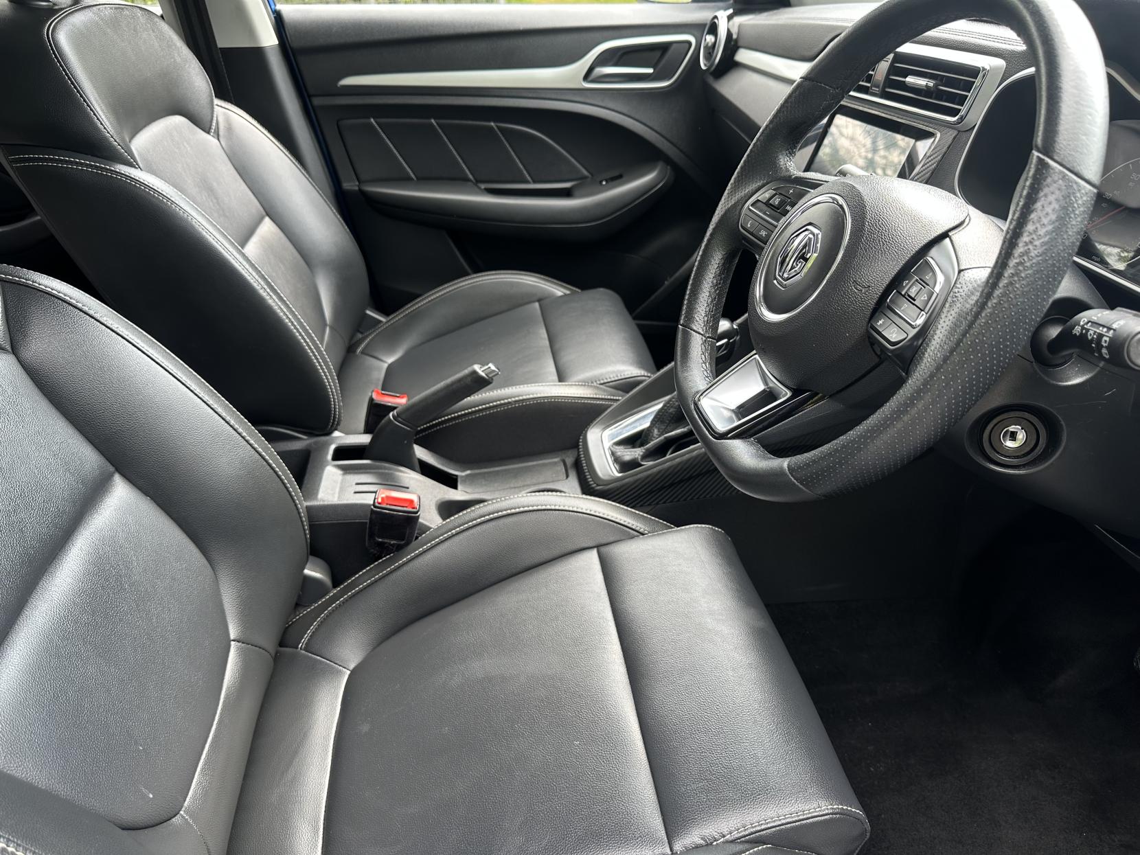 MG MG ZS 1.0 T-GDI Exclusive SUV 5dr Petrol Auto Euro 6 (111 ps)