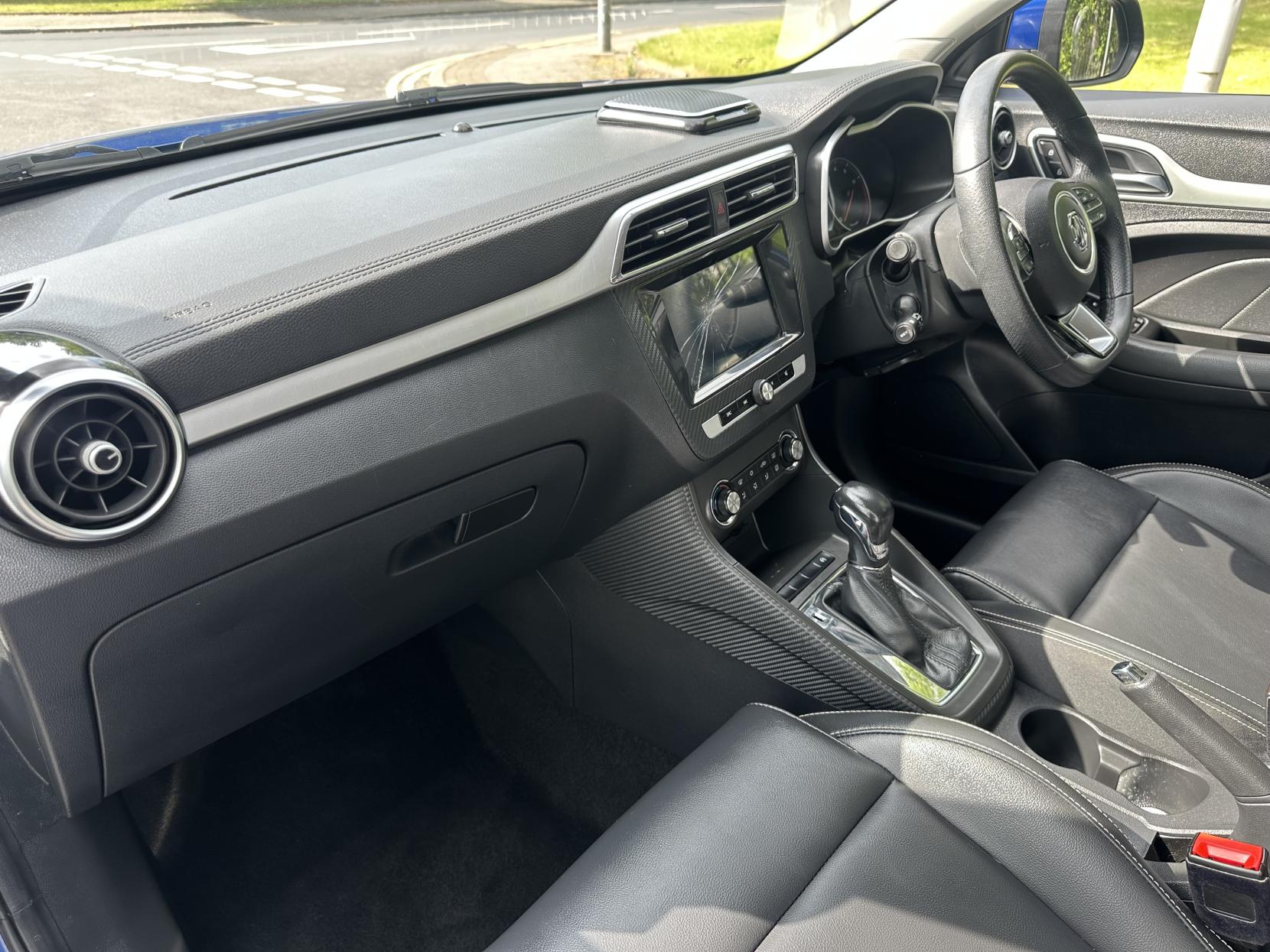 MG MG ZS 1.0 T-GDI Exclusive SUV 5dr Petrol Auto Euro 6 (111 ps)