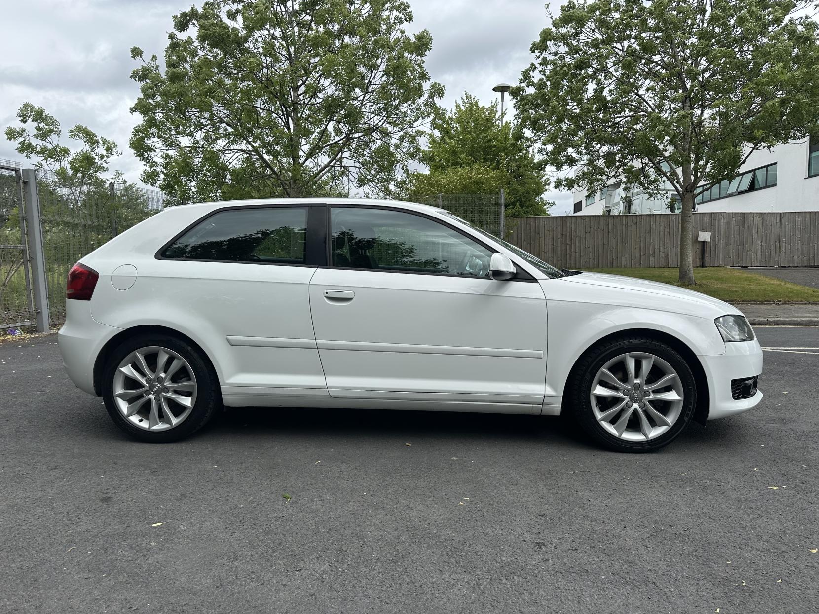Audi A3 1.2 TFSI Sport Hatchback 3dr Petrol Manual Euro 5 (s/s) (105 ps)