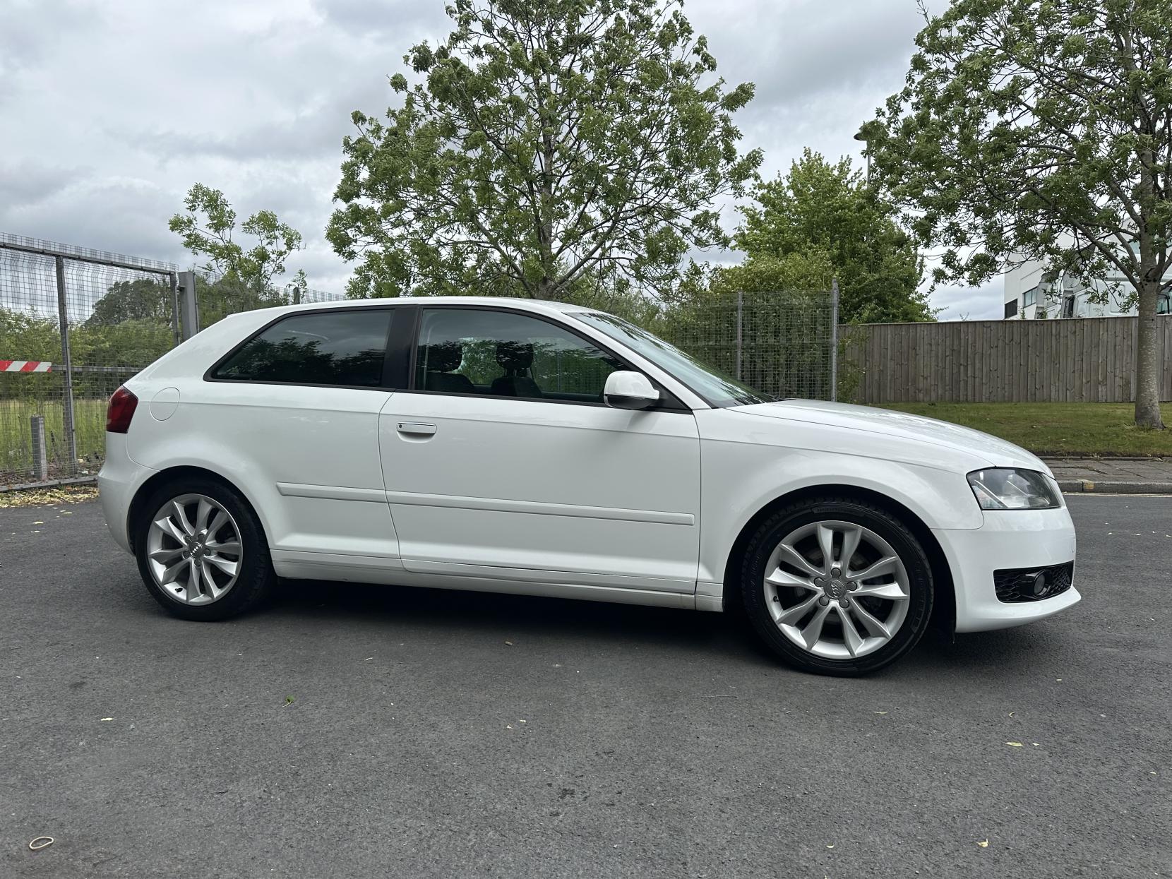 Audi A3 1.2 TFSI Sport Hatchback 3dr Petrol Manual Euro 5 (s/s) (105 ps)