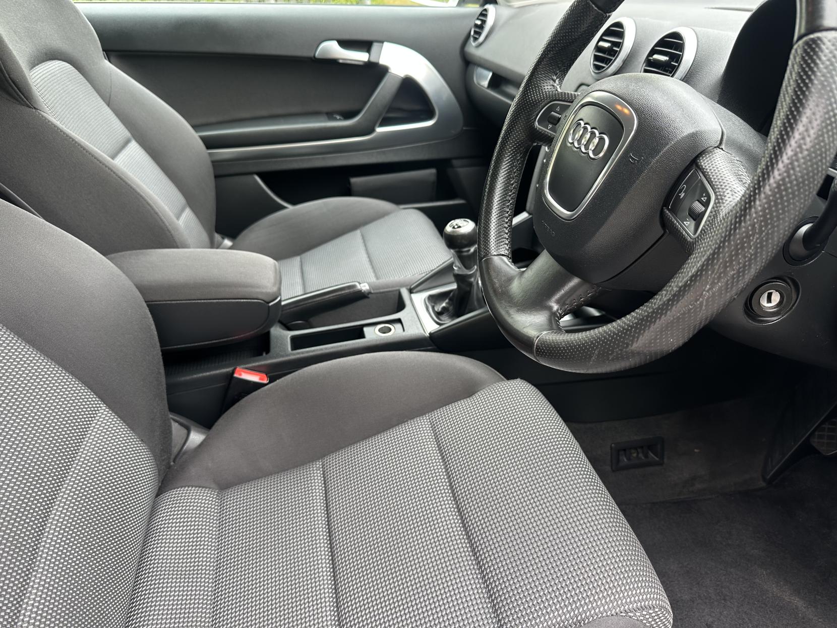 Audi A3 1.2 TFSI Sport Hatchback 3dr Petrol Manual Euro 5 (s/s) (105 ps)