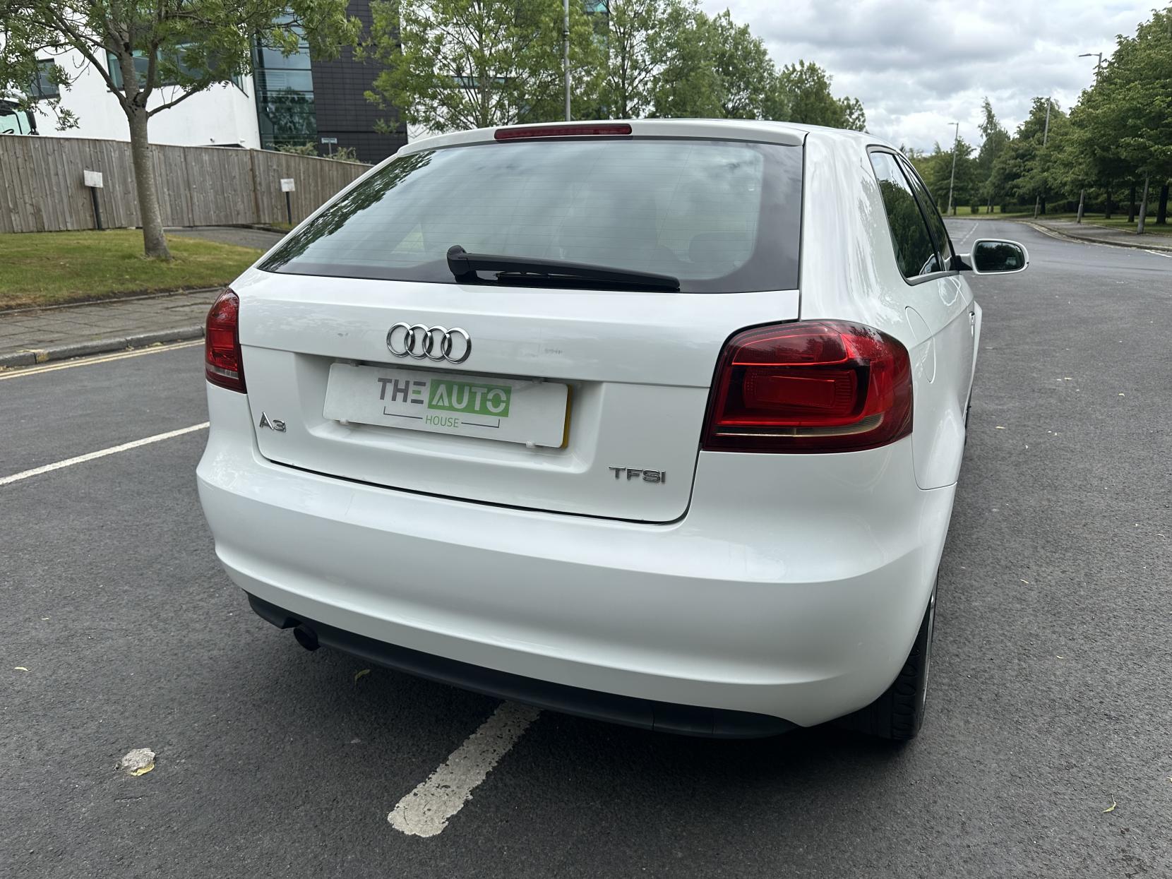 Audi A3 1.2 TFSI Sport Hatchback 3dr Petrol Manual Euro 5 (s/s) (105 ps)