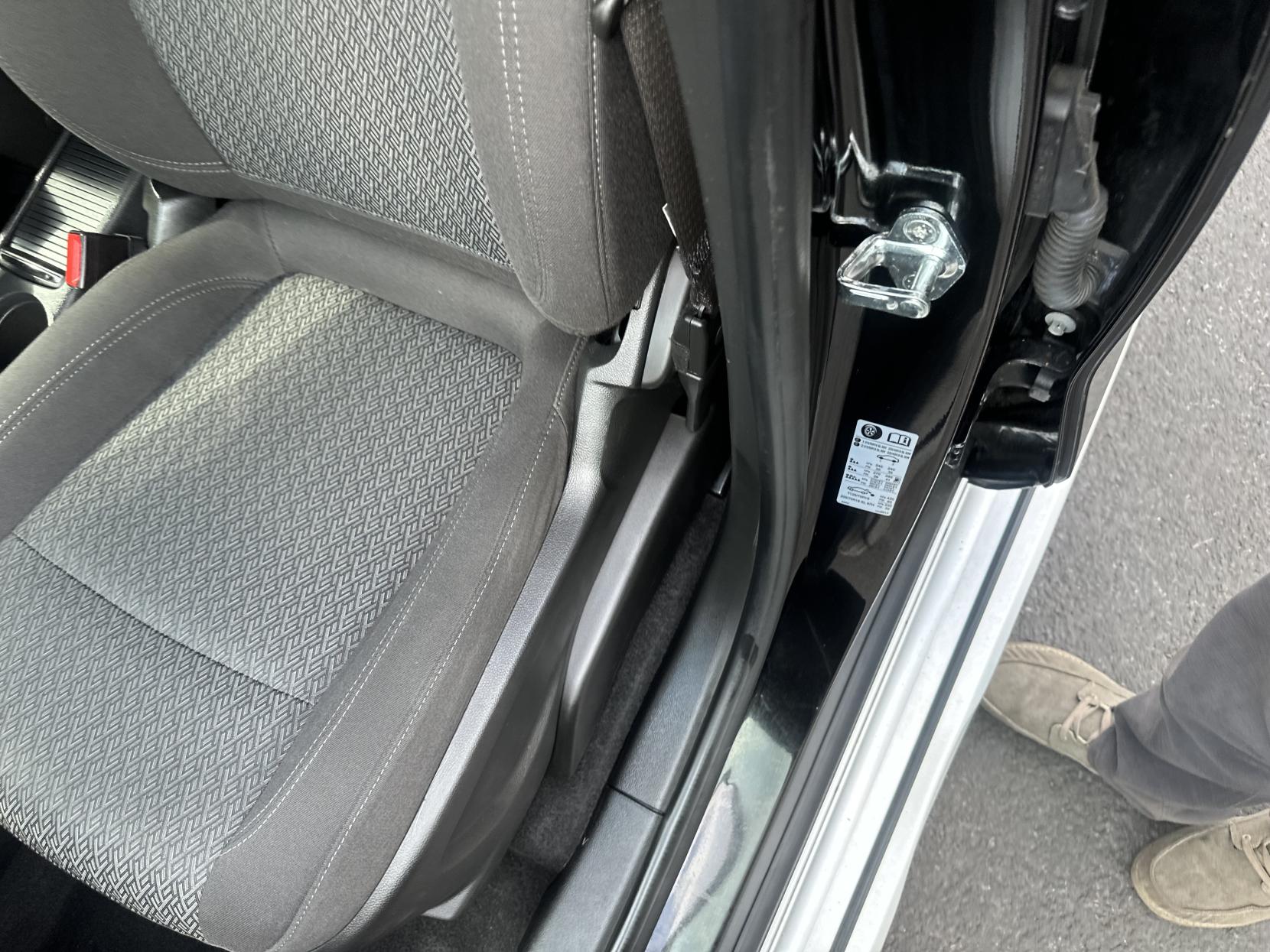 Vauxhall Mokka X 1.6 CDTi Active SUV 5dr Diesel Auto Euro 6 (136 ps)