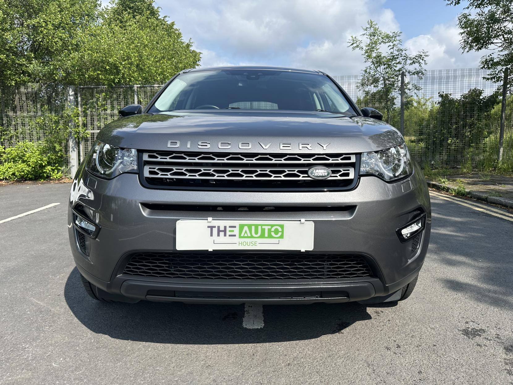 Land Rover Discovery Sport 2.0 TD4 Pure Edition SUV 5dr Diesel Manual 4WD Euro 6 (s/s) (5 Seat) (150 ps)