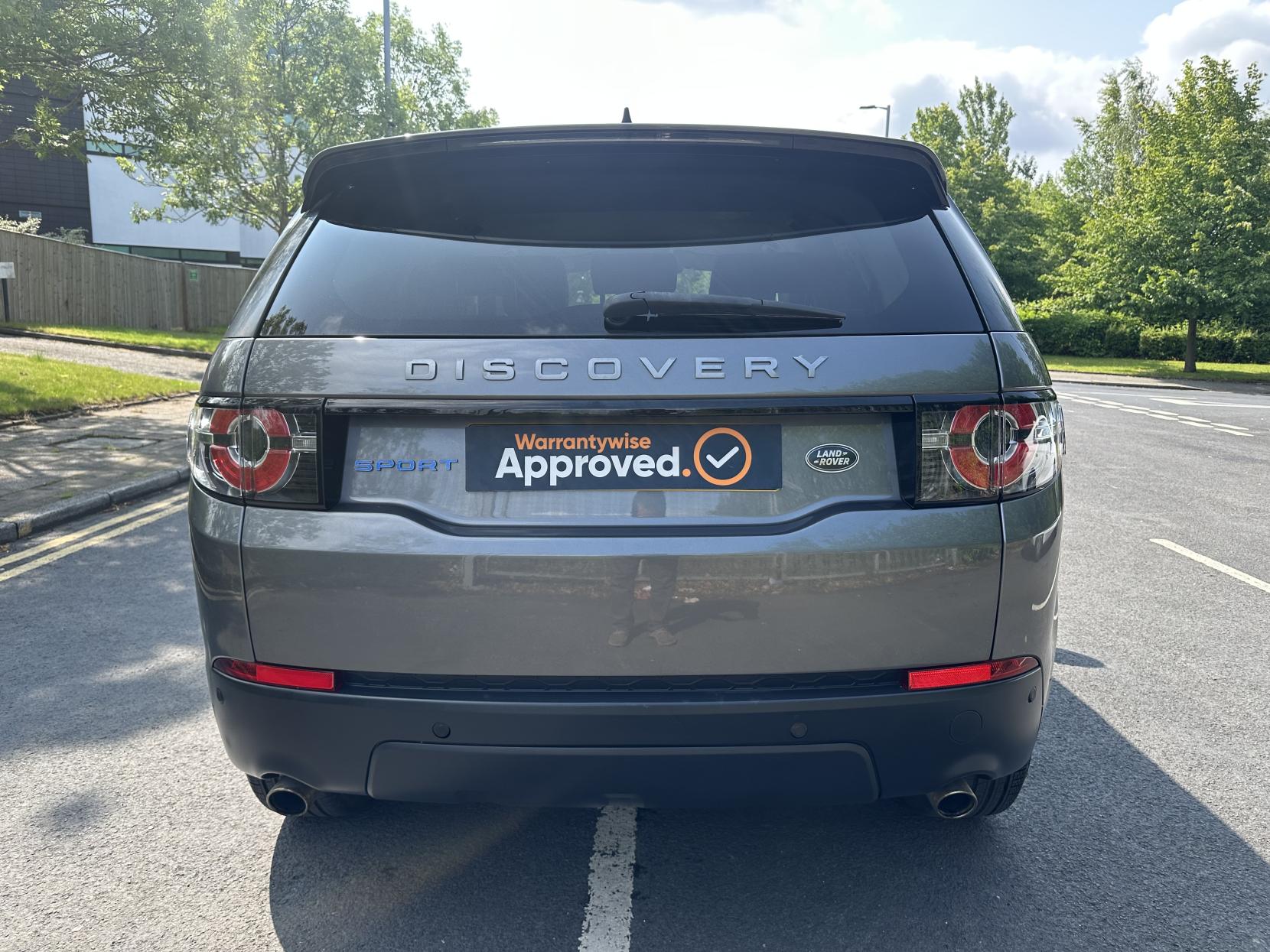 Land Rover Discovery Sport 2.0 TD4 Pure Edition SUV 5dr Diesel Manual 4WD Euro 6 (s/s) (5 Seat) (150 ps)