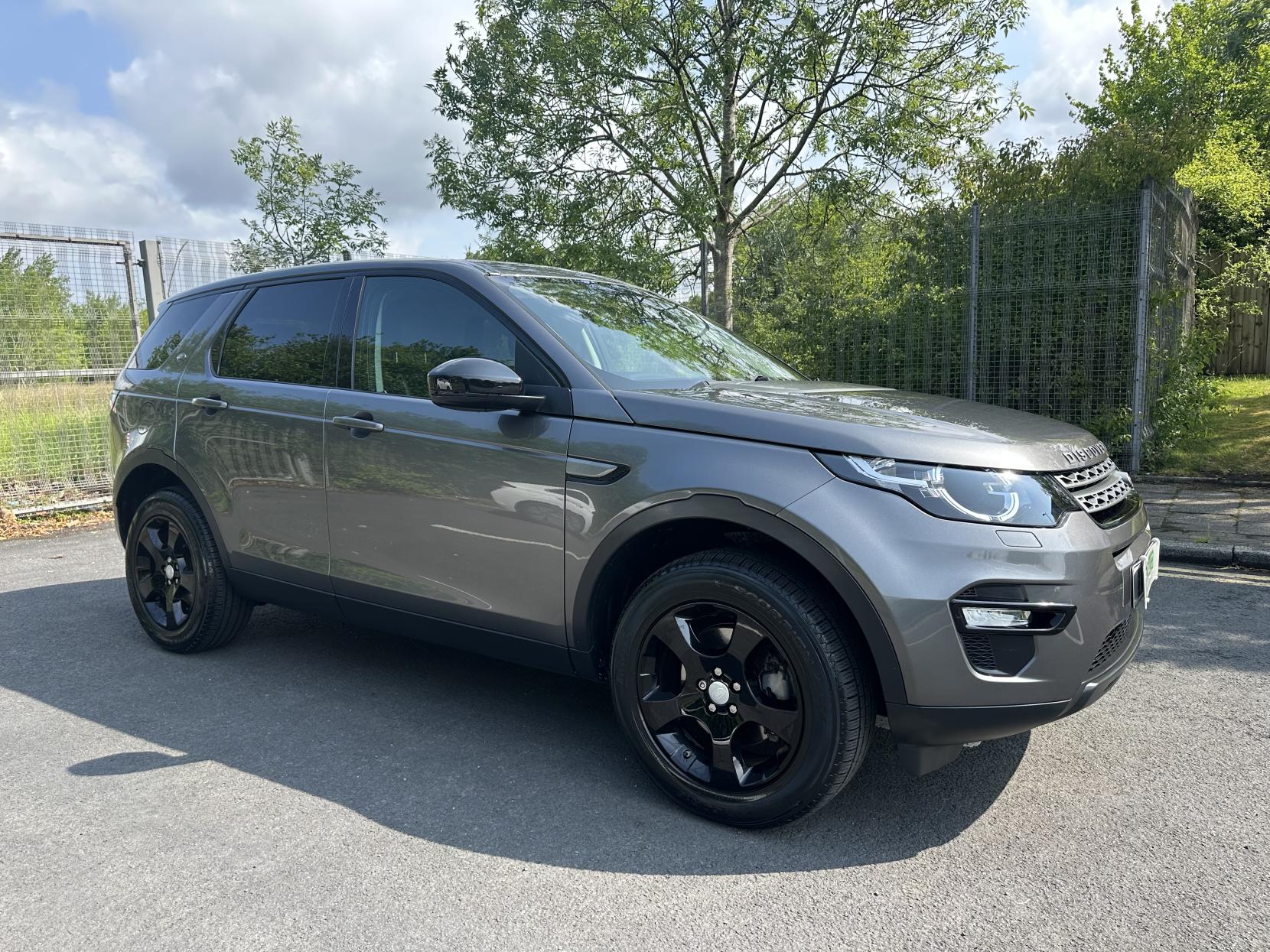 Land Rover Discovery Sport 2.0 TD4 Pure Edition SUV 5dr Diesel Manual 4WD Euro 6 (s/s) (5 Seat) (150 ps)