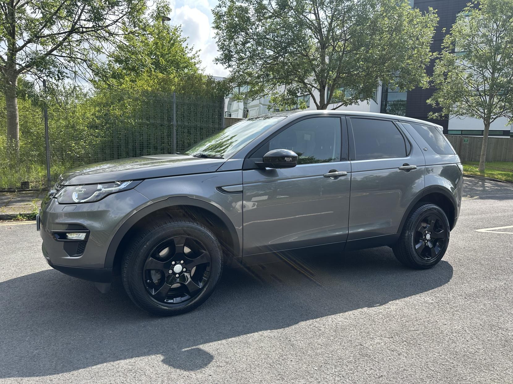 Land Rover Discovery Sport 2.0 TD4 Pure Edition SUV 5dr Diesel Manual 4WD Euro 6 (s/s) (5 Seat) (150 ps)