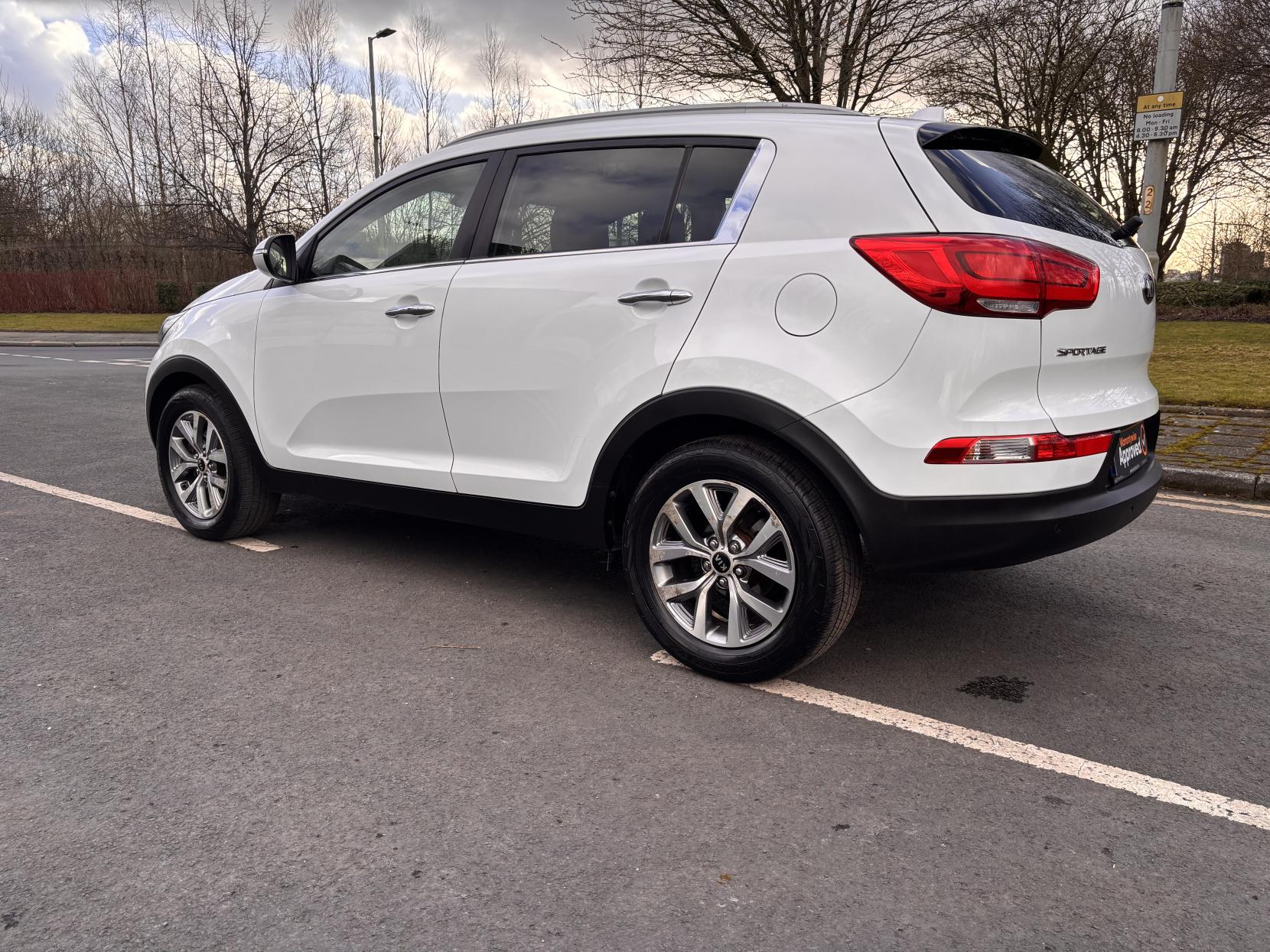 Kia Sportage 1.7 CRDi EcoDynamics 2 SUV 5dr Diesel Manual 2WD Euro 6 (s/s) (114 bhp)