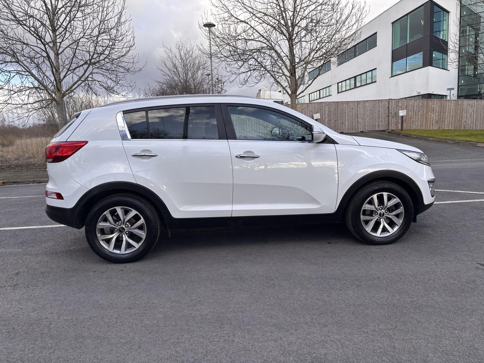 Kia Sportage 1.7 CRDi EcoDynamics 2 SUV 5dr Diesel Manual 2WD Euro 6 (s/s) (114 bhp)