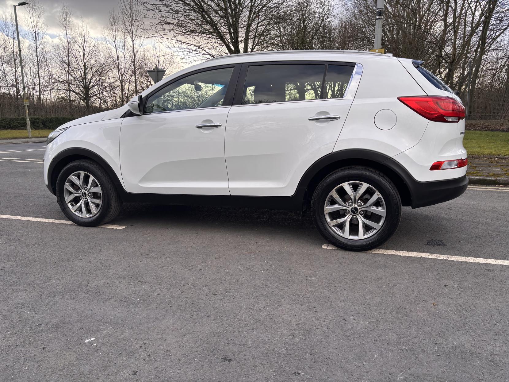 Kia Sportage 1.7 CRDi EcoDynamics 2 SUV 5dr Diesel Manual 2WD Euro 6 (s/s) (114 bhp)