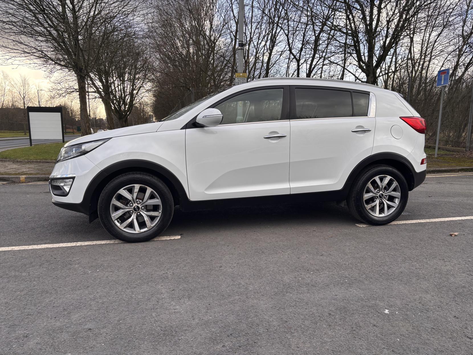 Kia Sportage 1.7 CRDi EcoDynamics 2 SUV 5dr Diesel Manual 2WD Euro 6 (s/s) (114 bhp)