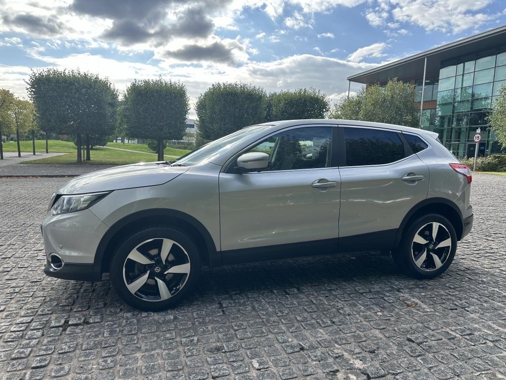 Nissan QASHQAI HATCHBACK 1.2 N-TEC DIG-T 5DR Manual