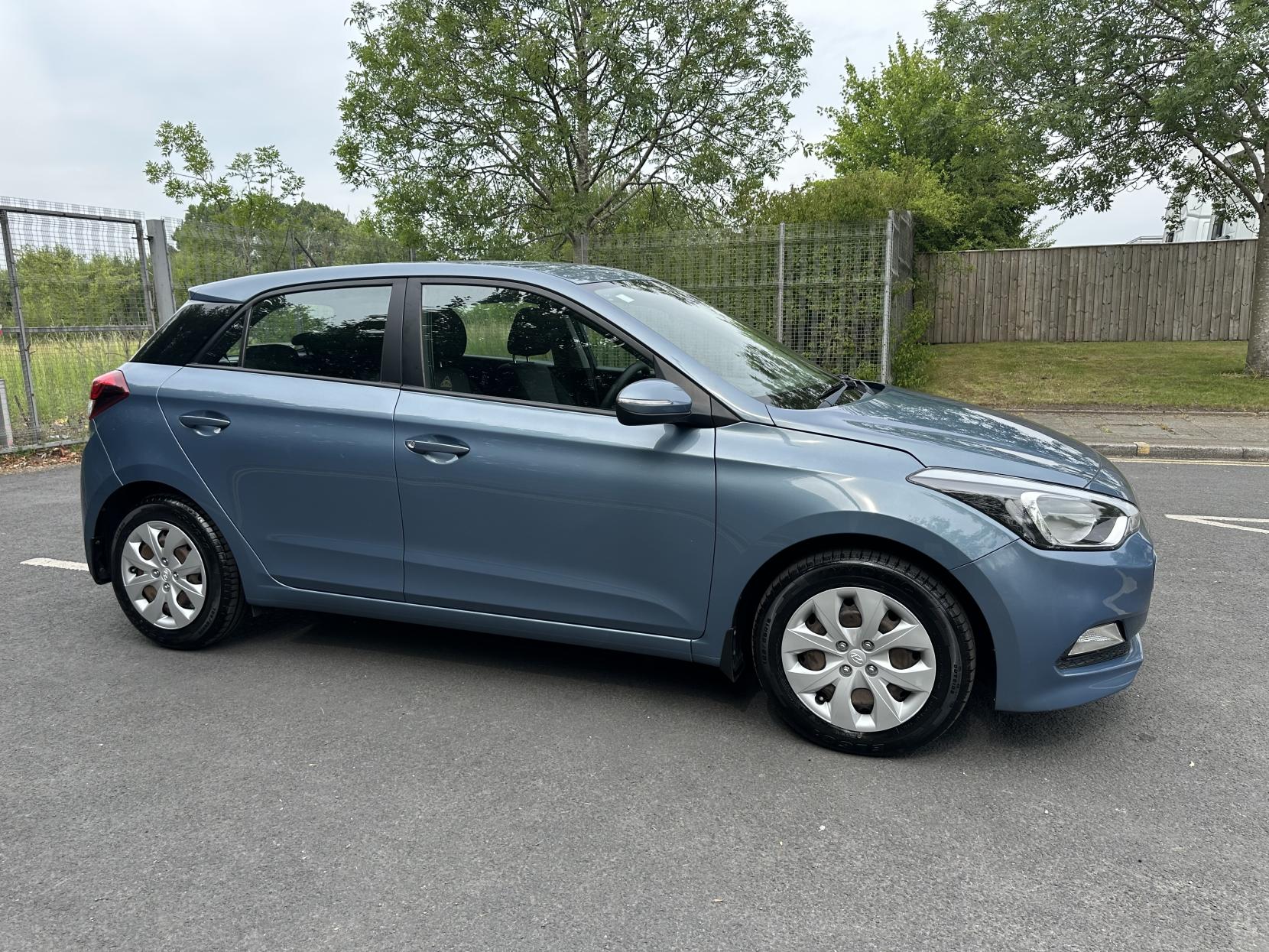 Hyundai i20 1.2 S Hatchback 5dr Petrol Manual Euro 6 (75 ps)