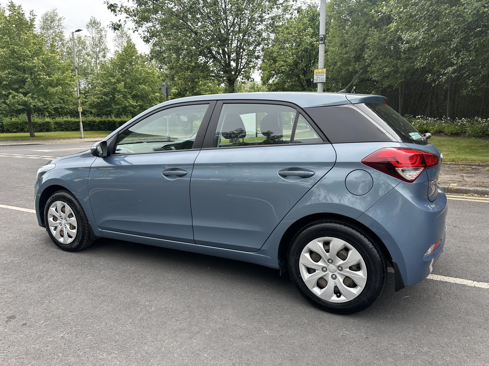 Hyundai i20 1.2 S Hatchback 5dr Petrol Manual Euro 6 (75 ps)