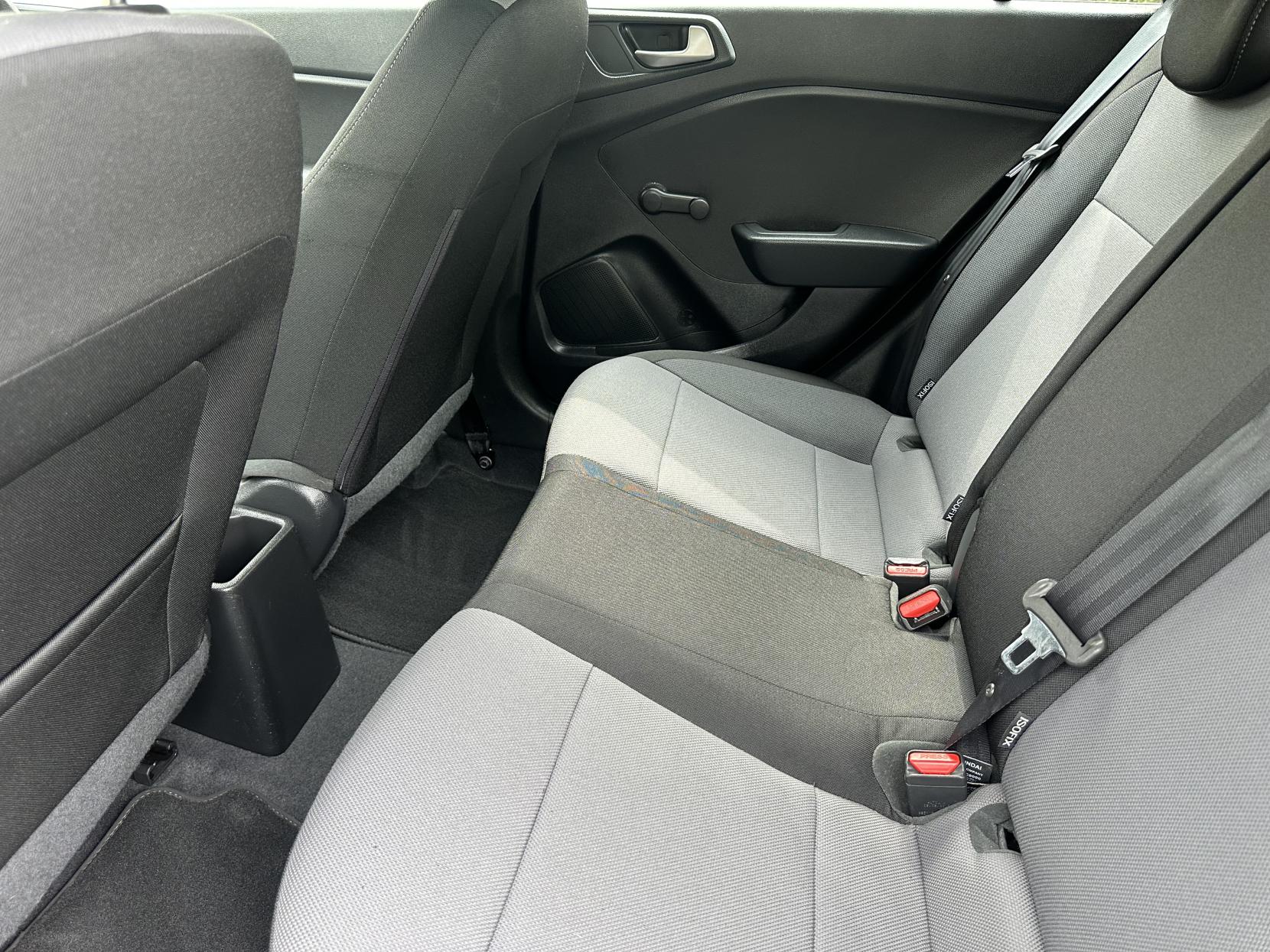 Hyundai i20 1.2 S Hatchback 5dr Petrol Manual Euro 6 (75 ps)