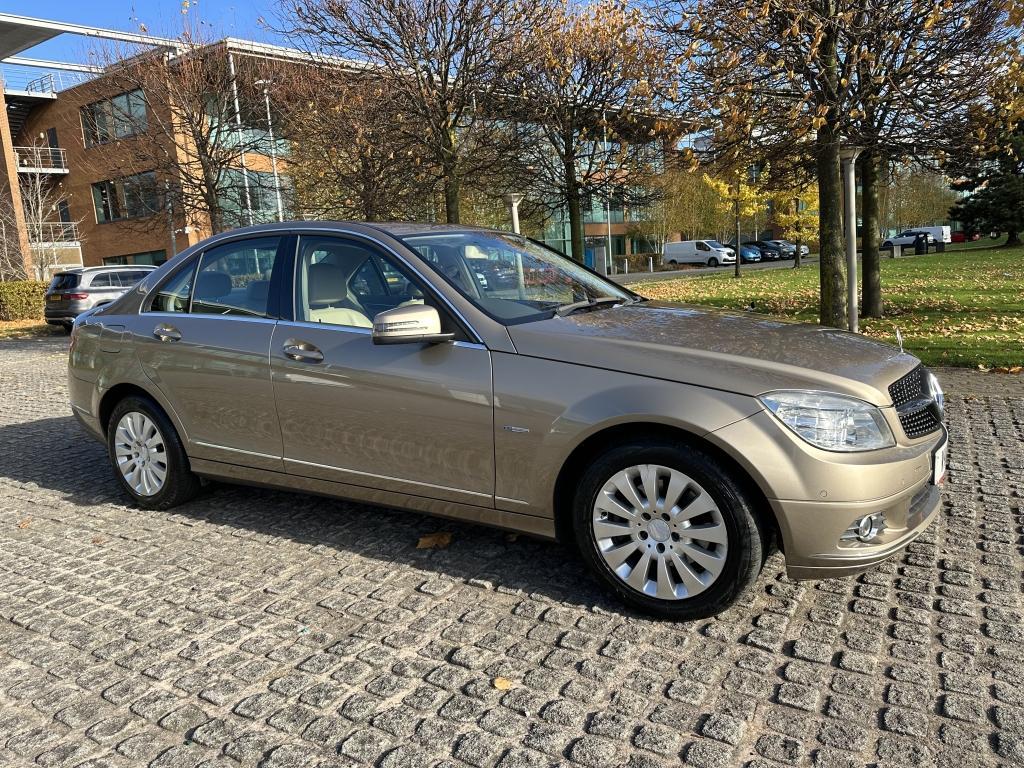 Mercedes-Benz C CLASS DIESEL SALOON 2.1 C250 CDI BLUEEFFICIENCY ELEGANCE 4DR Automatic