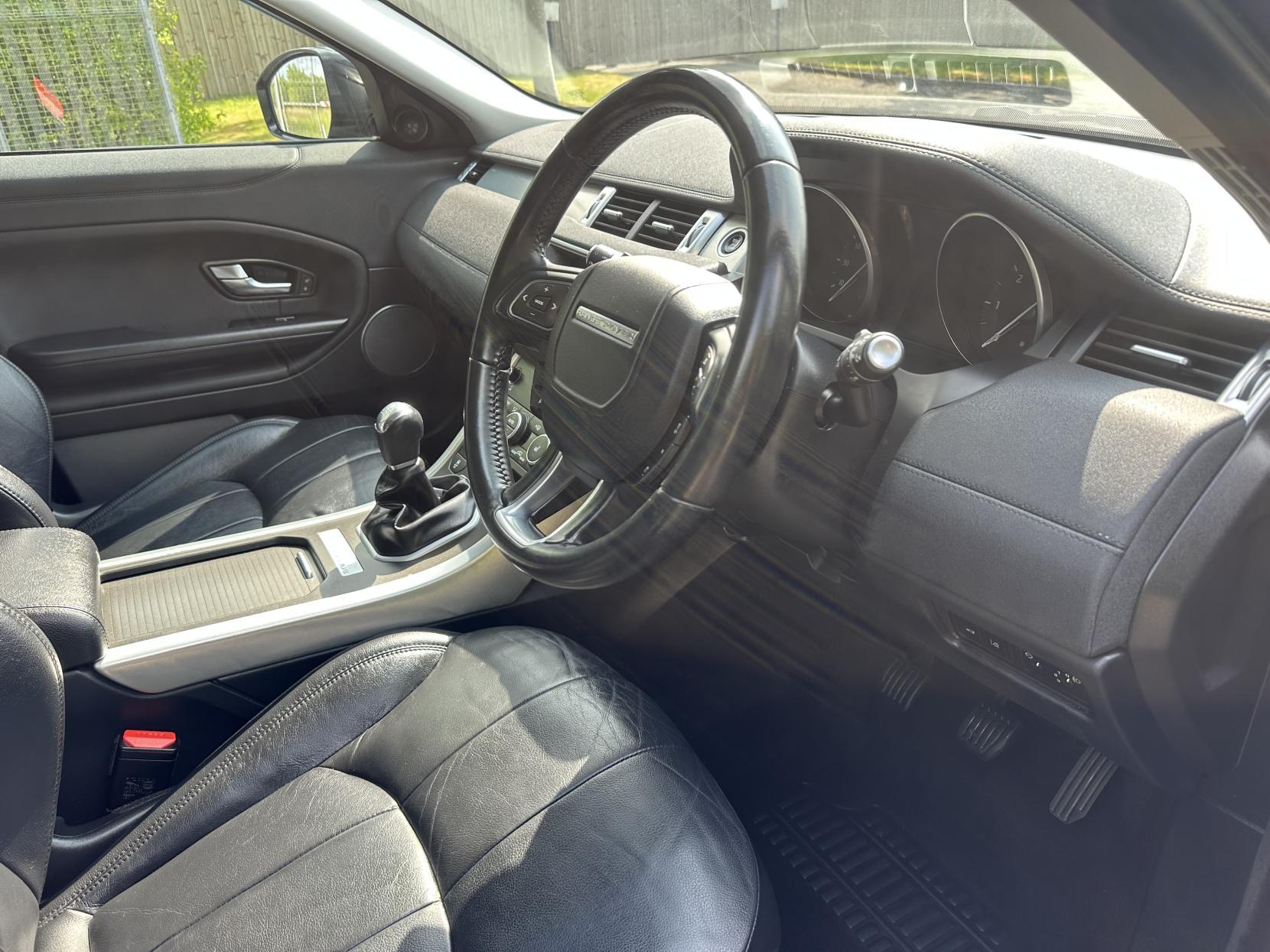 Land Rover Range Rover Evoque 2.0 eD4 SE Tech SUV 5dr Diesel Manual FWD Euro 6 (s/s) (150 ps)