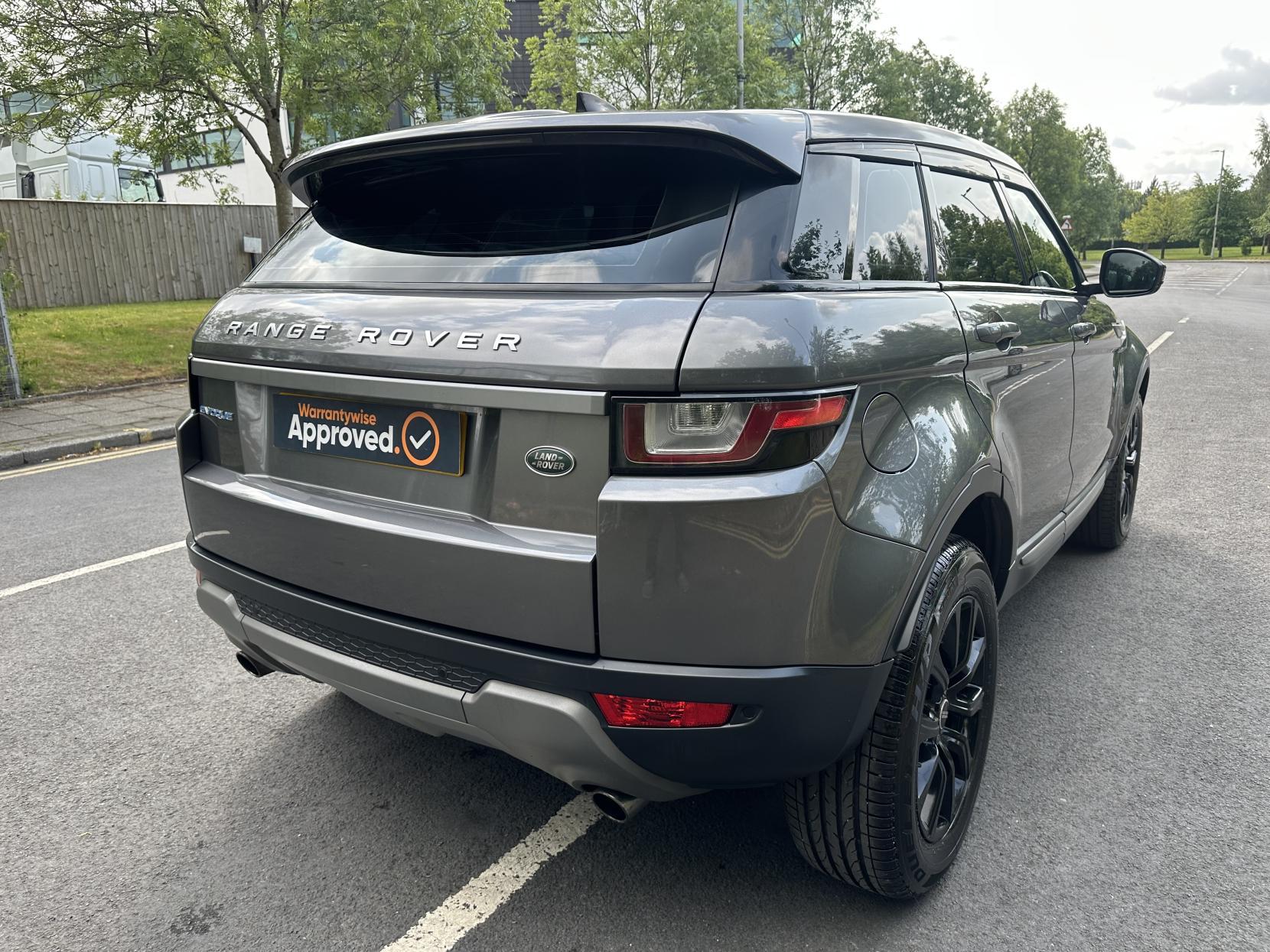 Land Rover Range Rover Evoque 2.0 eD4 SE Tech SUV 5dr Diesel Manual FWD Euro 6 (s/s) (150 ps)