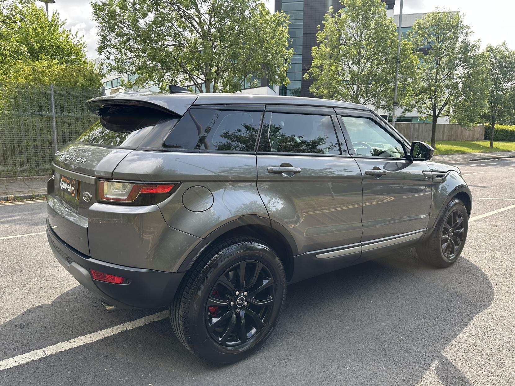 Land Rover Range Rover Evoque 2.0 eD4 SE Tech SUV 5dr Diesel Manual FWD Euro 6 (s/s) (150 ps)