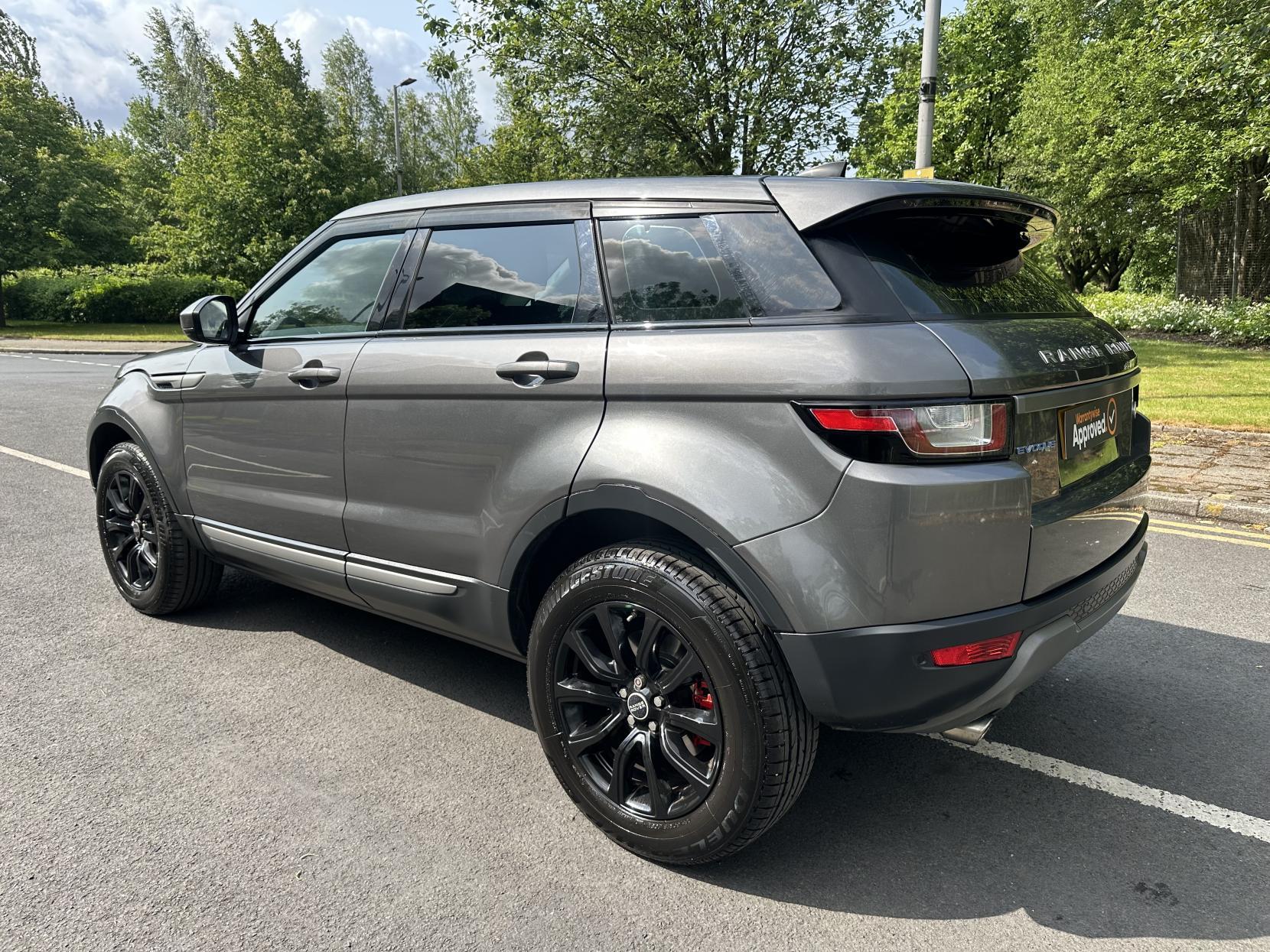 Land Rover Range Rover Evoque 2.0 eD4 SE Tech SUV 5dr Diesel Manual FWD Euro 6 (s/s) (150 ps)
