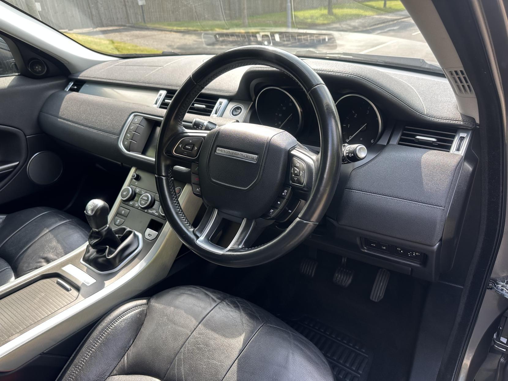 Land Rover Range Rover Evoque 2.0 eD4 SE Tech SUV 5dr Diesel Manual FWD Euro 6 (s/s) (150 ps)