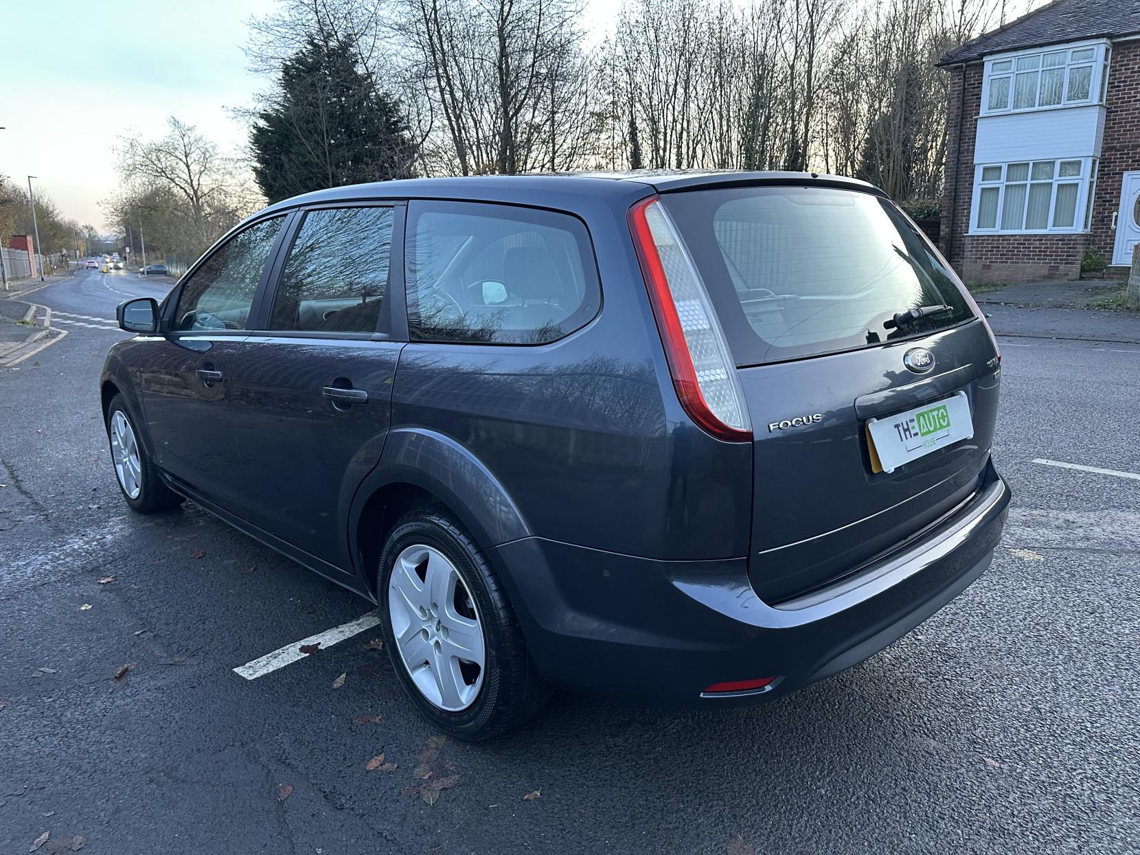 Ford Focus 1.6 TDCi Style Estate 5dr Diesel Manual (119 g/km, 89 bhp)