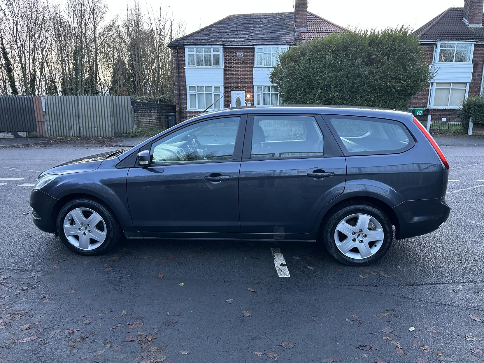 Ford Focus 1.6 TDCi Style Estate 5dr Diesel Manual (119 g/km, 89 bhp)