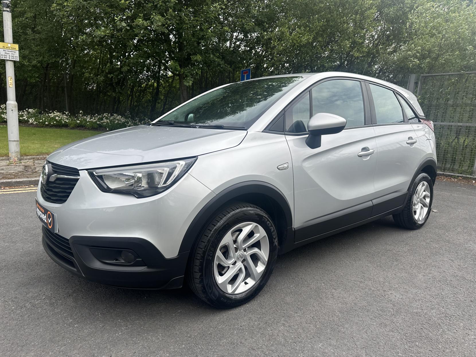 Vauxhall Crossland X 1.2 Turbo ecoTEC GPF SE Nav SUV 5dr Petrol Manual Euro 6 (s/s) (110 ps)
