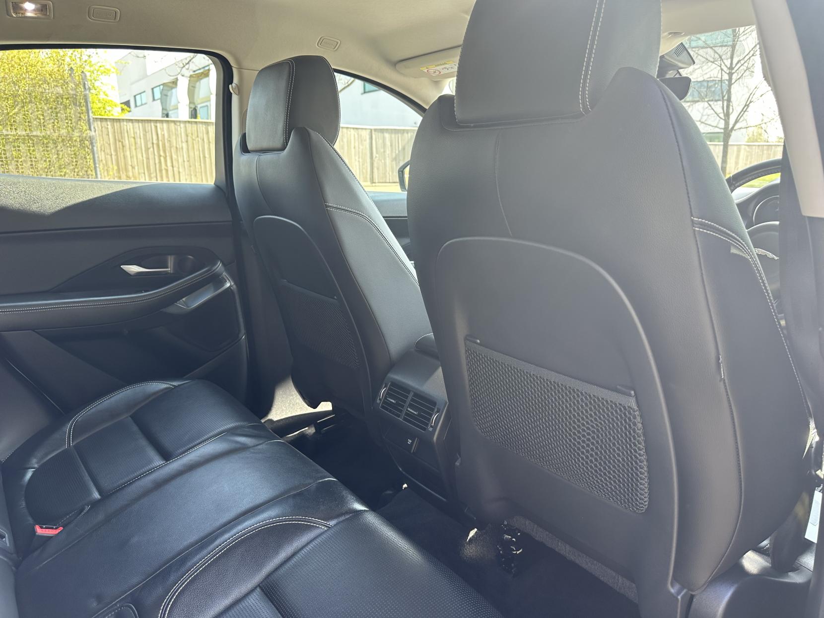 Jaguar E-PACE 2.0 P200 R-Dynamic S SUV 5dr Petrol Auto AWD Euro 6 (s/s) (200 ps)