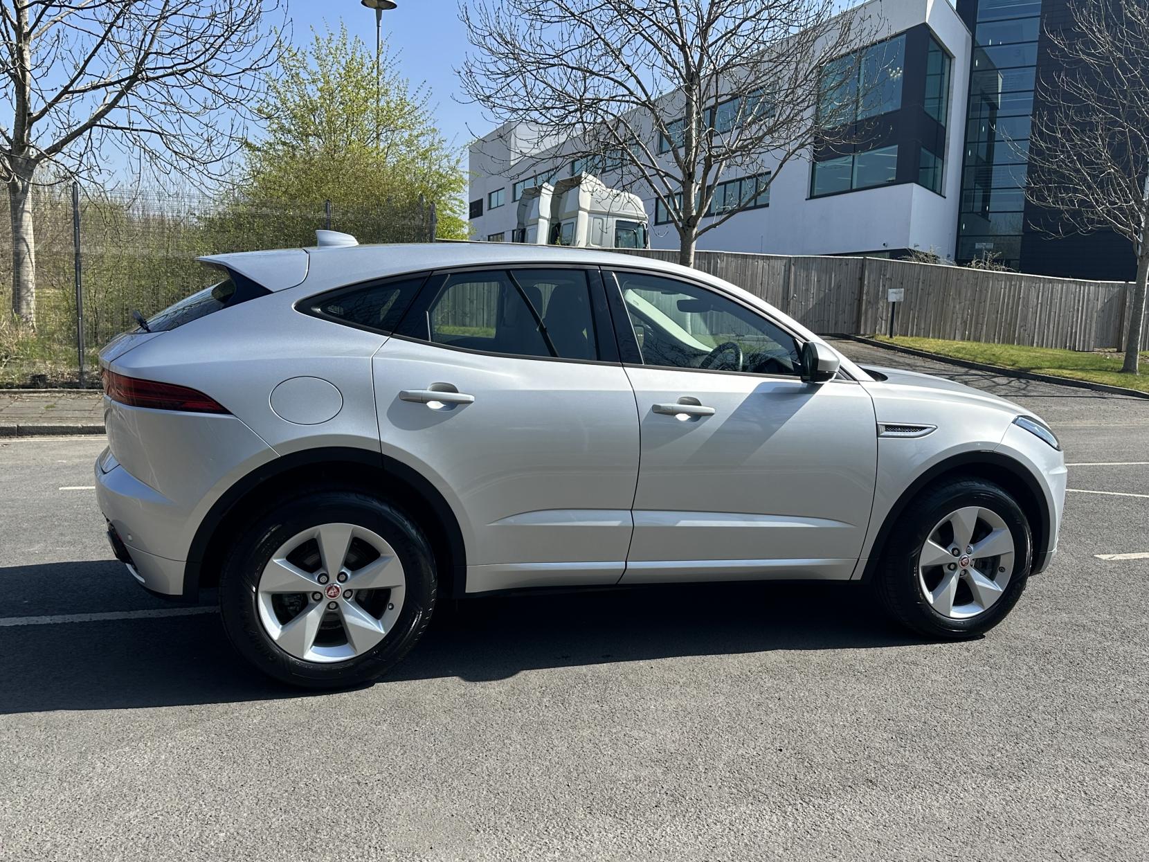 Jaguar E-PACE 2.0 P200 R-Dynamic S SUV 5dr Petrol Auto AWD Euro 6 (s/s) (200 ps)