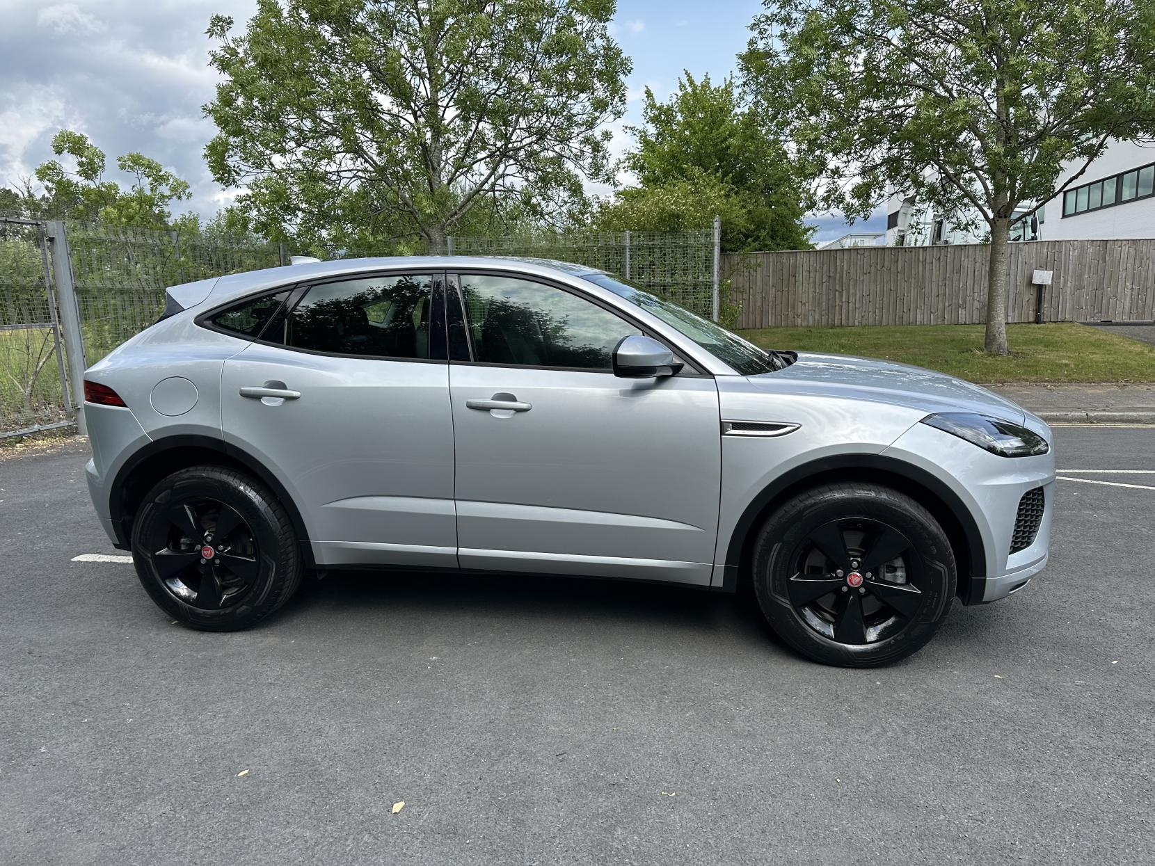 Jaguar E-PACE 2.0 P200 R-Dynamic S SUV 5dr Petrol Auto AWD Euro 6 (s/s) (200 ps)
