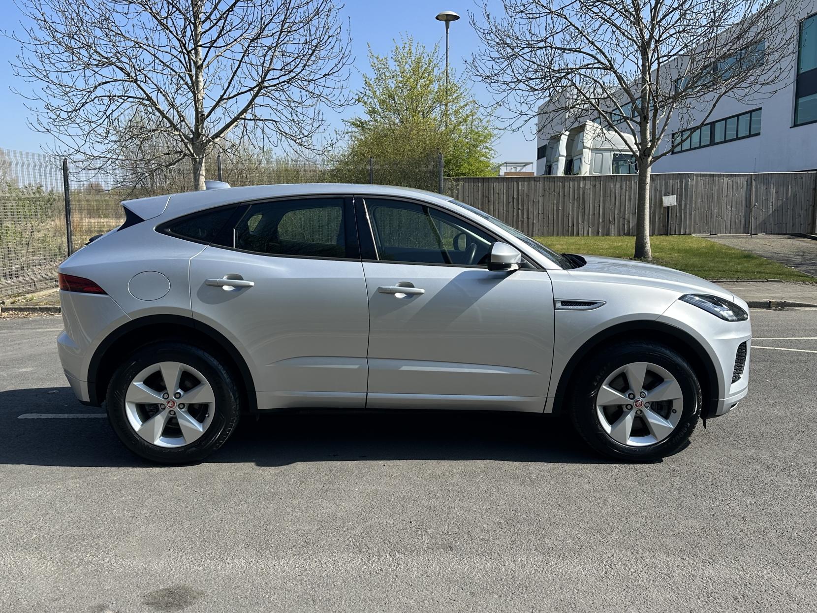 Jaguar E-PACE 2.0 P200 R-Dynamic S SUV 5dr Petrol Auto AWD Euro 6 (s/s) (200 ps)