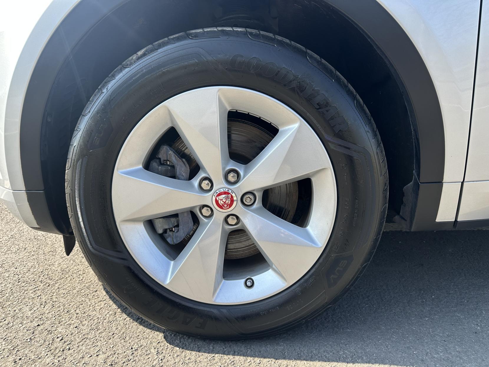 Jaguar E-PACE 2.0 P200 R-Dynamic S SUV 5dr Petrol Auto AWD Euro 6 (s/s) (200 ps)
