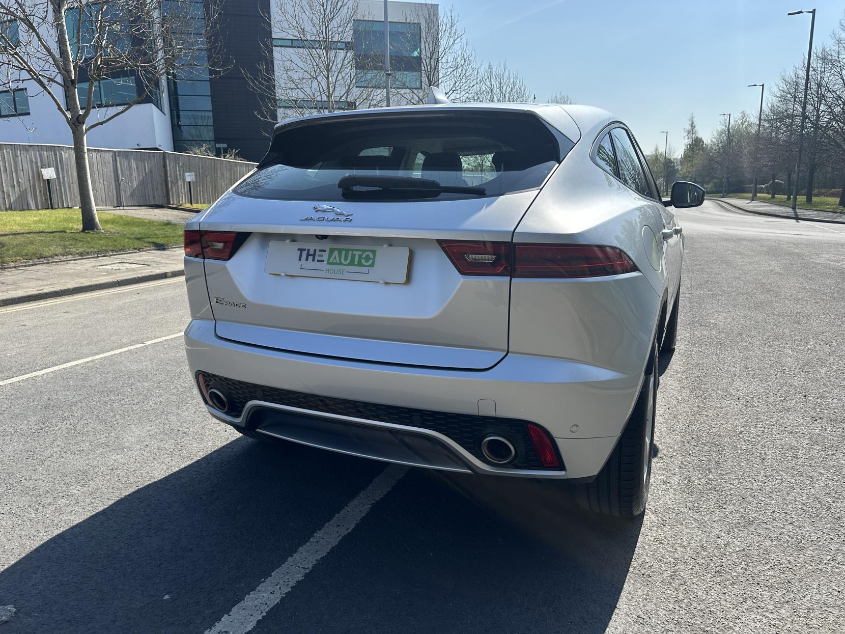 Jaguar E-PACE 2.0 P200 R-Dynamic S SUV 5dr Petrol Auto AWD Euro 6 (s/s) (200 ps)