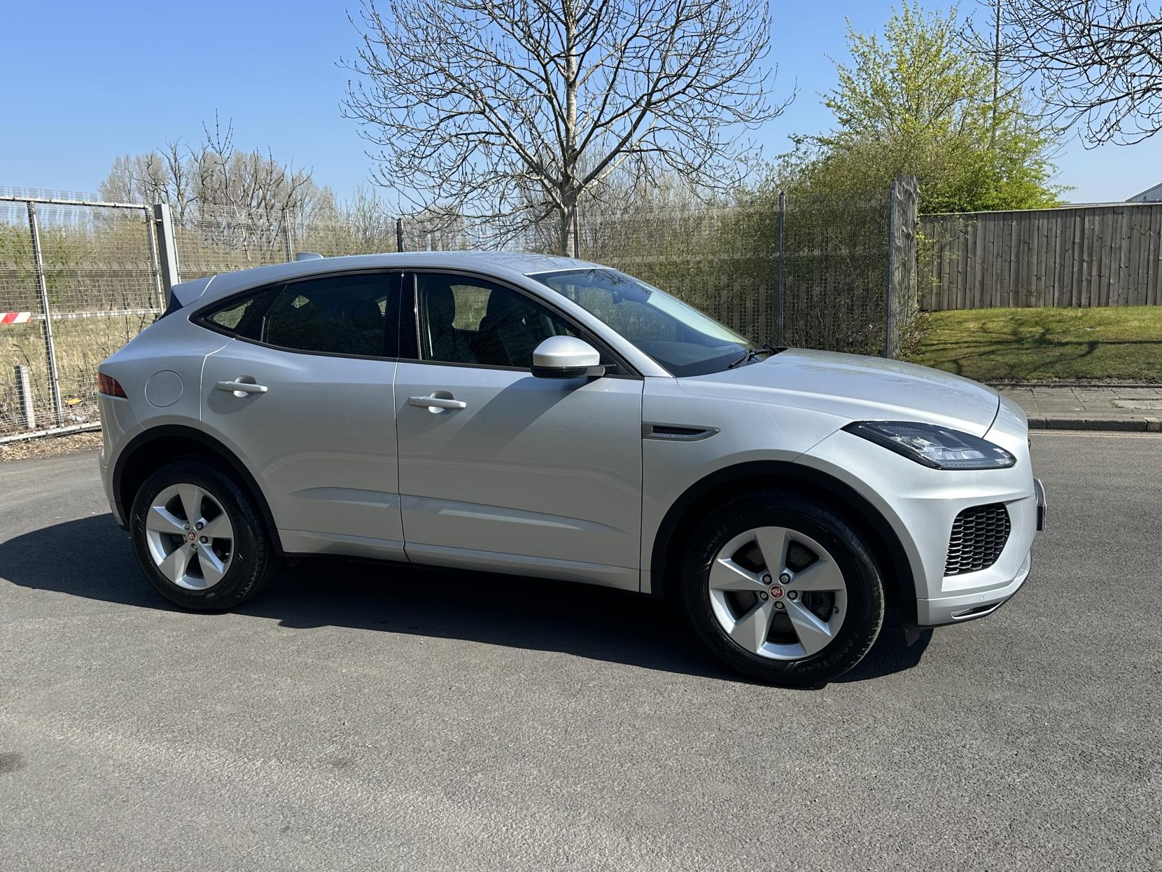 Jaguar E-PACE 2.0 P200 R-Dynamic S SUV 5dr Petrol Auto AWD Euro 6 (s/s) (200 ps)
