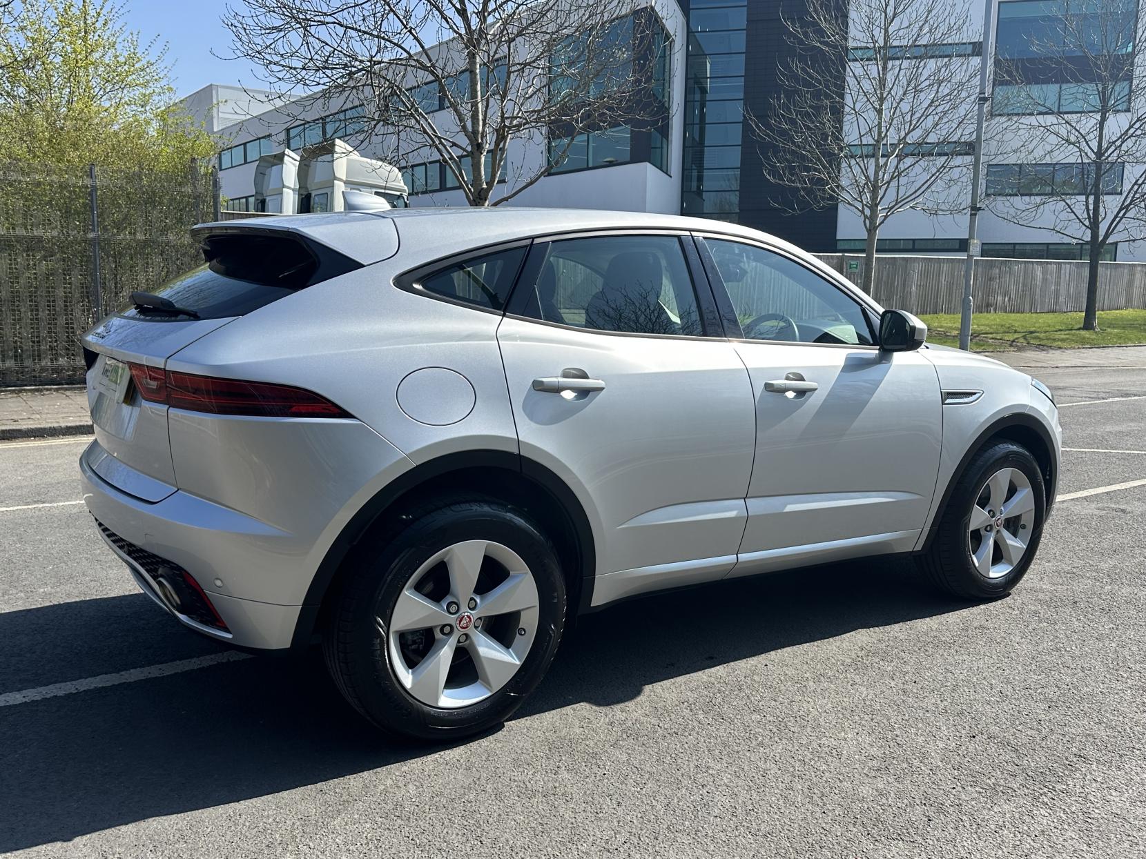 Jaguar E-PACE 2.0 P200 R-Dynamic S SUV 5dr Petrol Auto AWD Euro 6 (s/s) (200 ps)