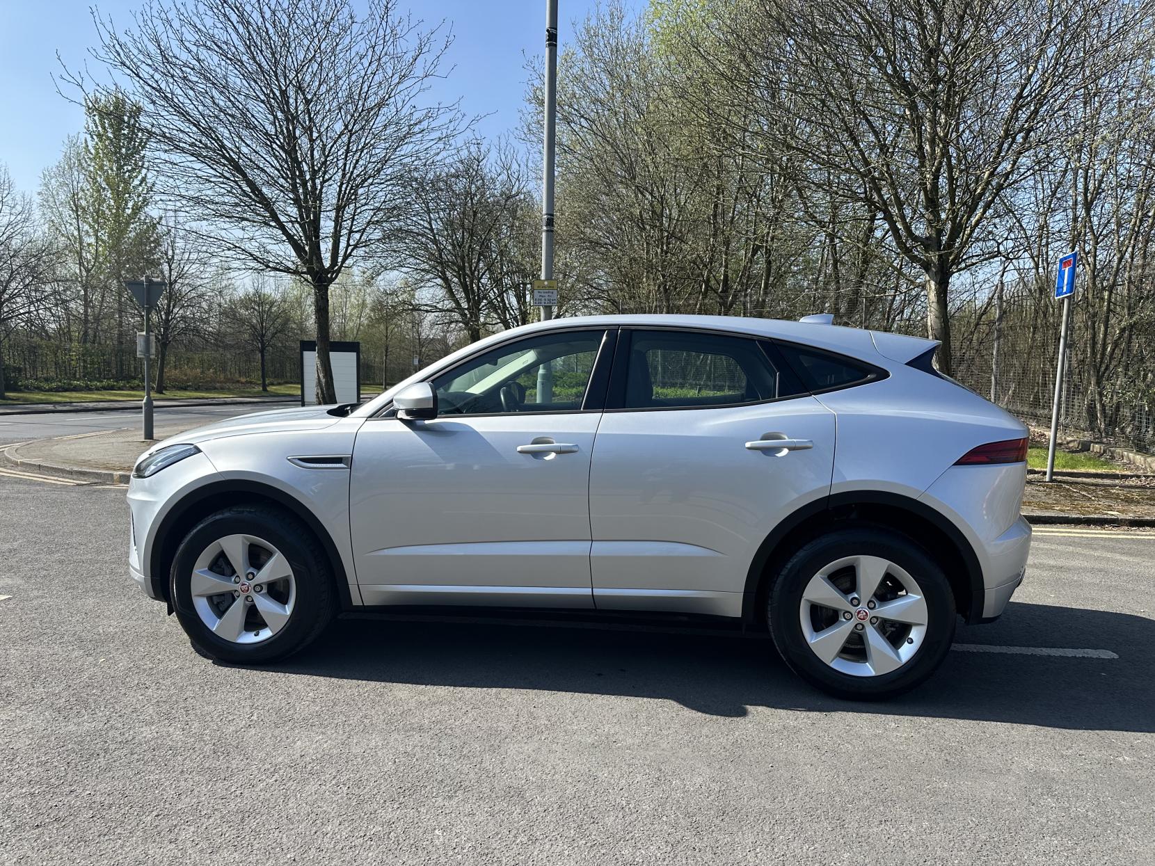 Jaguar E-PACE 2.0 P200 R-Dynamic S SUV 5dr Petrol Auto AWD Euro 6 (s/s) (200 ps)