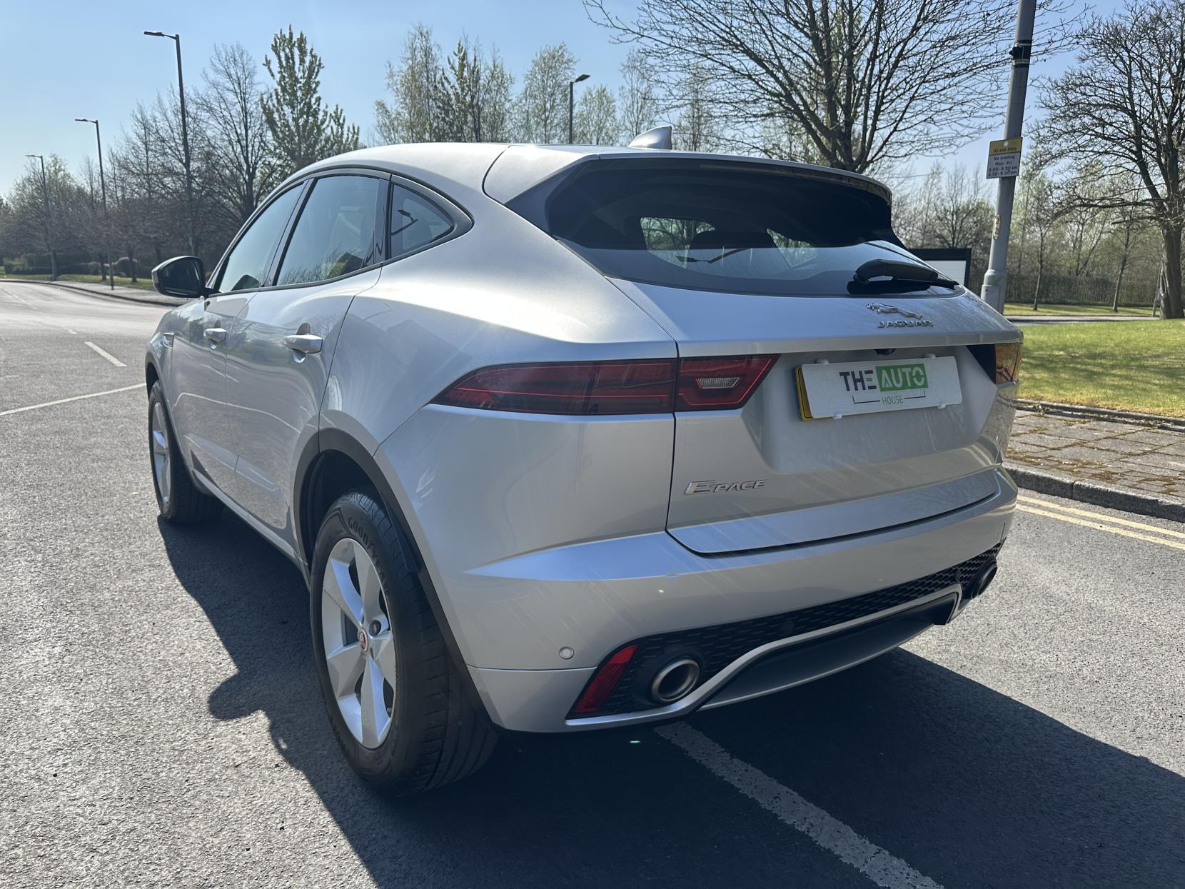 Jaguar E-PACE 2.0 P200 R-Dynamic S SUV 5dr Petrol Auto AWD Euro 6 (s/s) (200 ps)