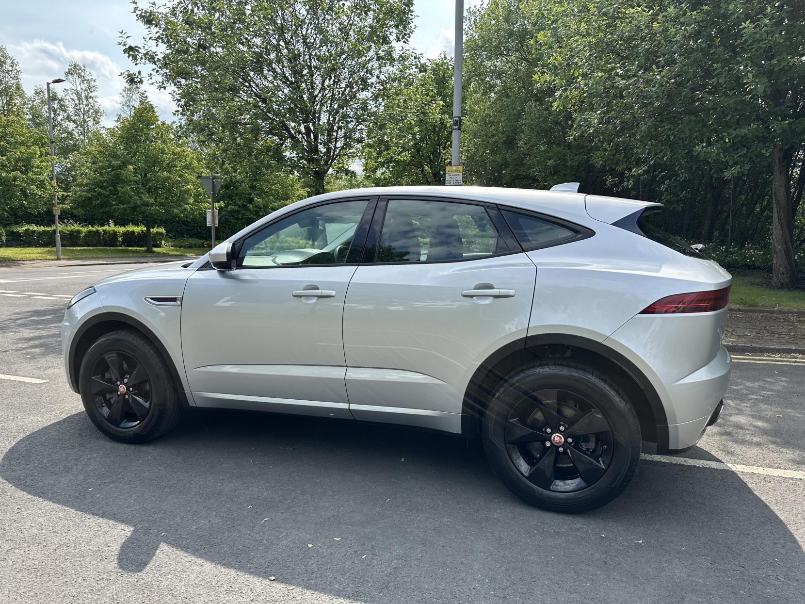 Jaguar E-PACE 2.0 P200 R-Dynamic S SUV 5dr Petrol Auto AWD Euro 6 (s/s) (200 ps)
