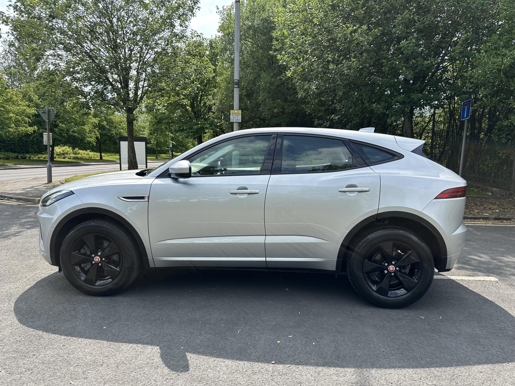 Jaguar E-PACE 2.0 P200 R-Dynamic S SUV 5dr Petrol Auto AWD Euro 6 (s/s) (200 ps)