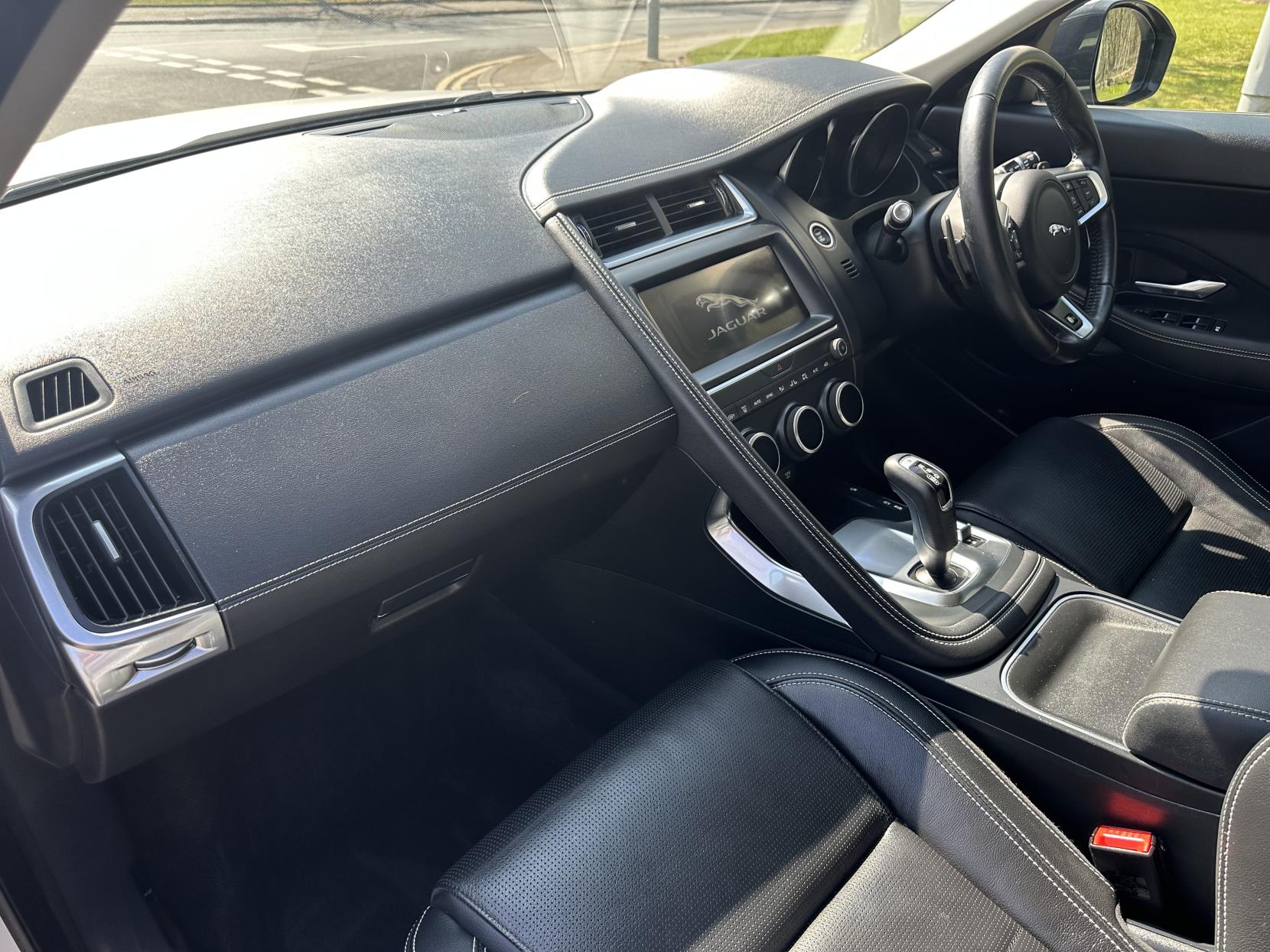 Jaguar E-PACE 2.0 P200 R-Dynamic S SUV 5dr Petrol Auto AWD Euro 6 (s/s) (200 ps)