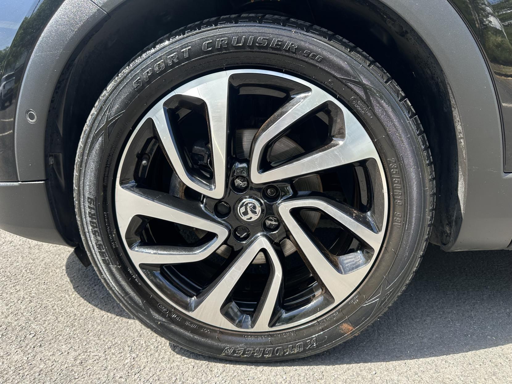 Vauxhall Grandland X 1.2 Turbo Elite Nav SUV 5dr Petrol Manual 6Spd Euro 6 (s/s) (130 ps)
