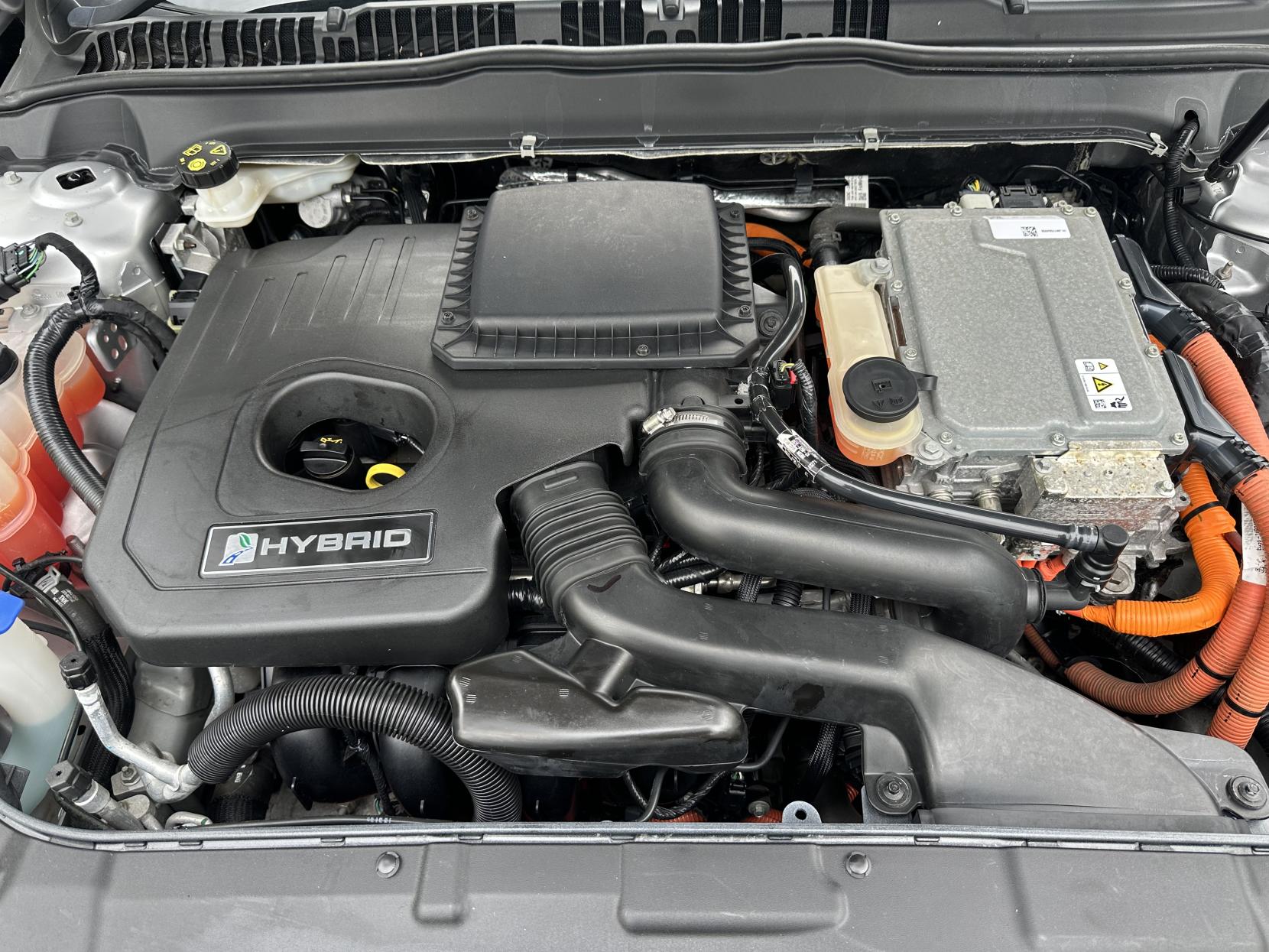 Ford Mondeo 2.0 TiVCT Titanium Saloon 4dr Petrol Hybrid CVT Euro 6 (s/s) (187 ps)